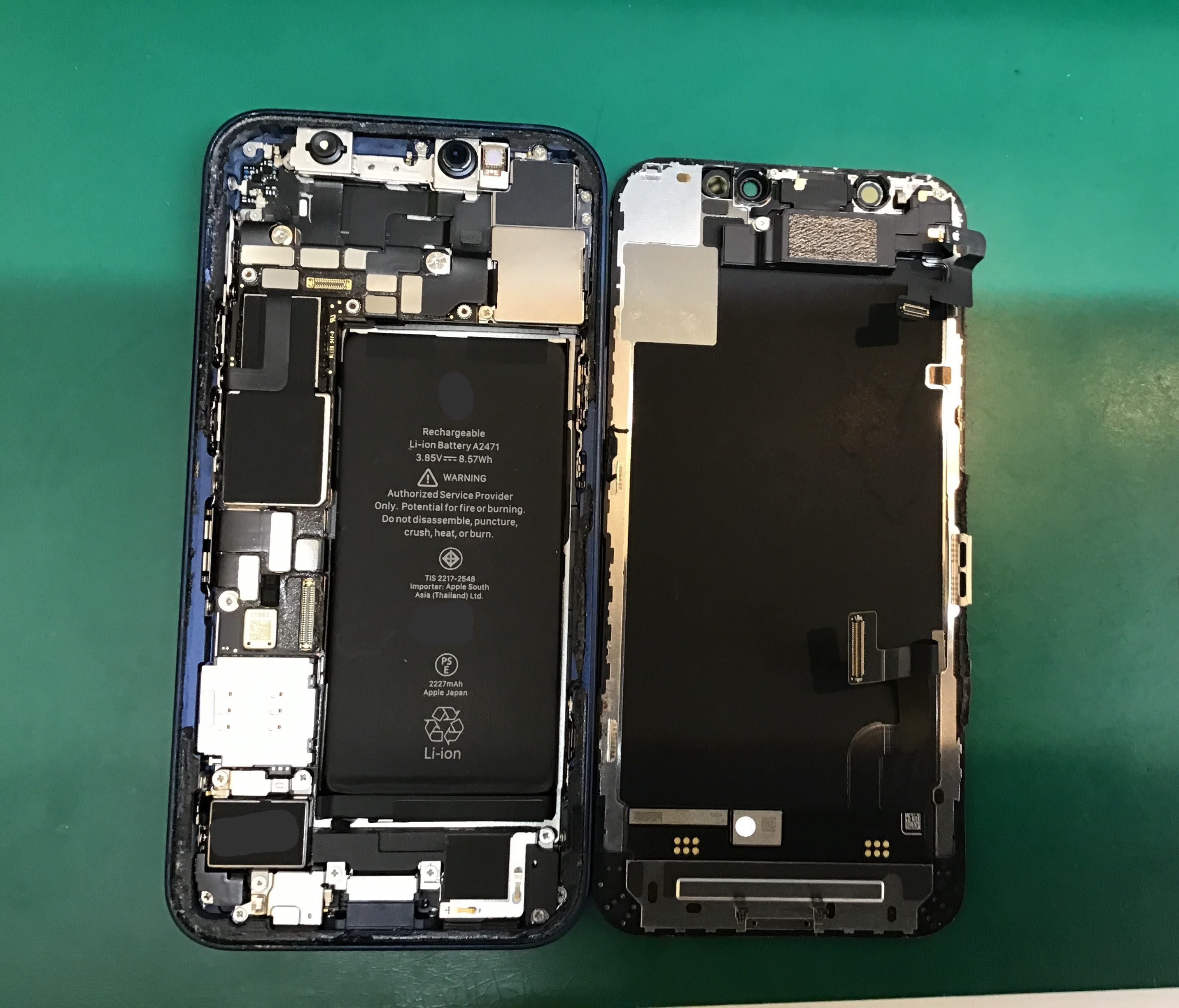 iPhone12のバッテリー交換は、データそのまま・即日修理のスマホ修理工房京王聖蹟桜ヶ丘ショッピングセンターB館店へ！