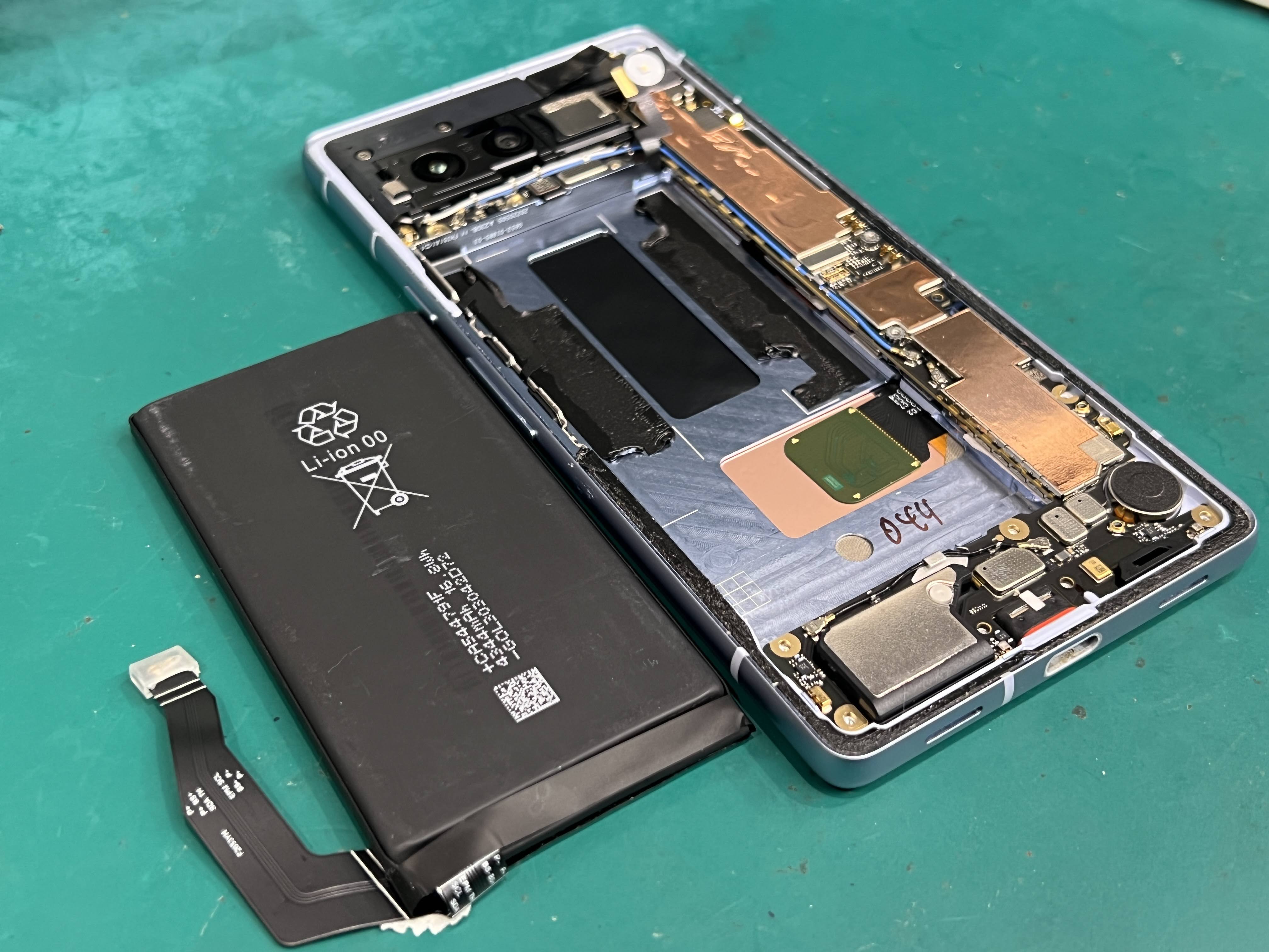 Google  pixel7a(グーグルピクセル)のバッテリー交換をしました！