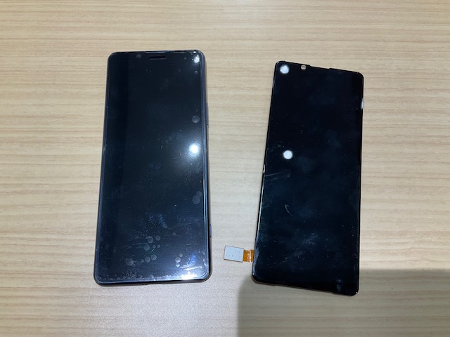 Xperia 5Ⅱ　水没で画面が映らなくなってしまった！画面交換修理　スマホ修理工房新狭山店