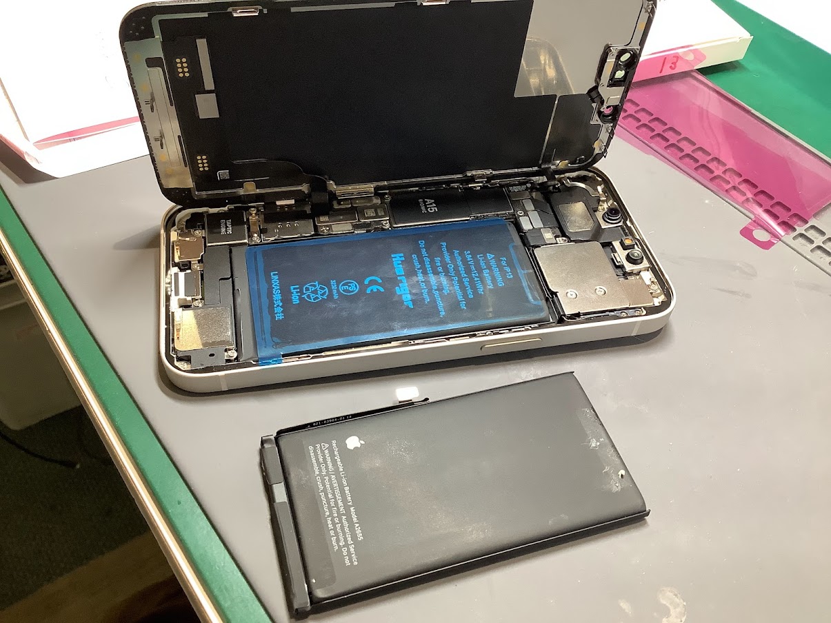 iPhone13のバッテリー交換ならデータをそのまま・最短即日修理のスマホ修理工房西八王子店へ！