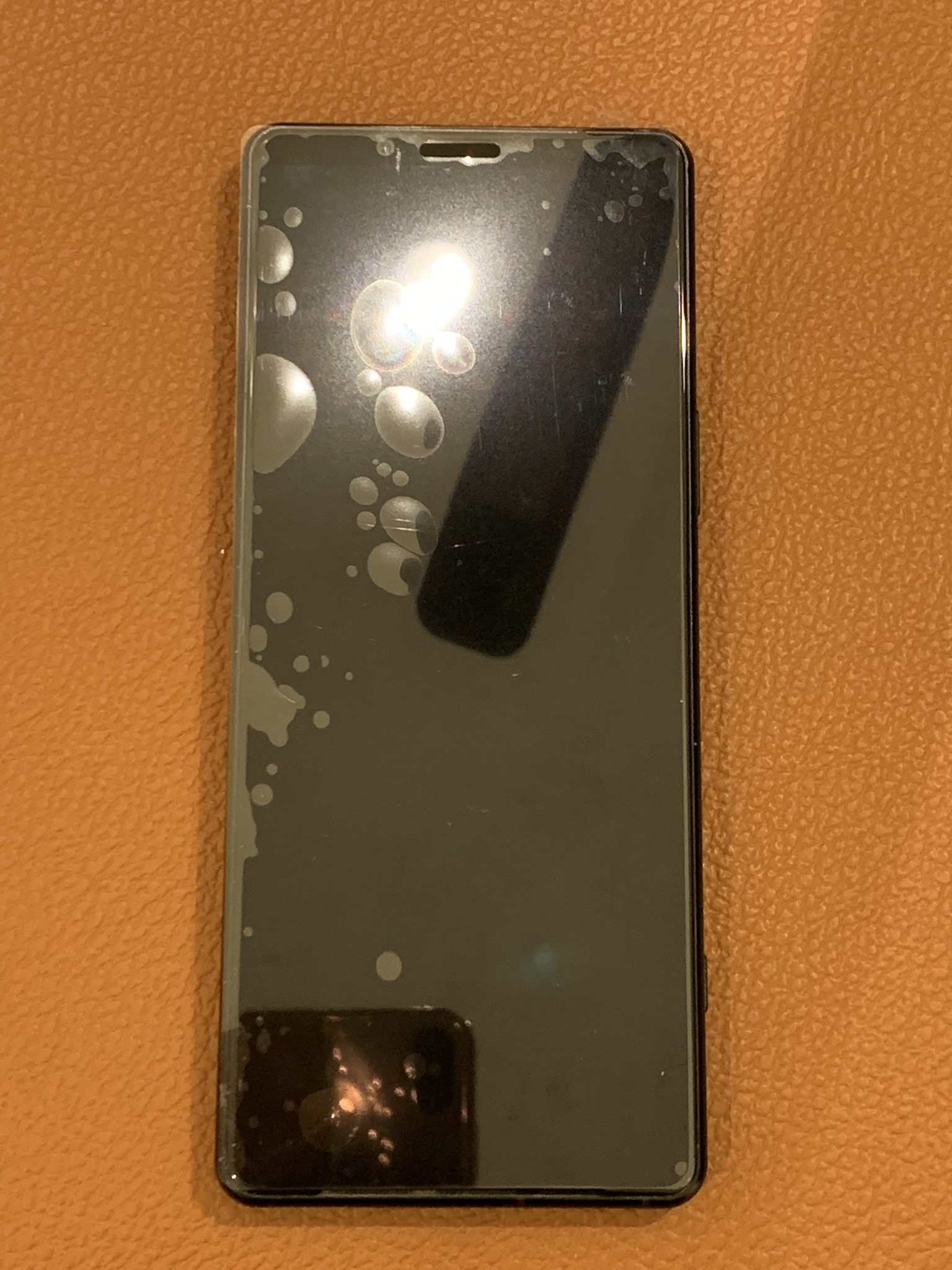 画面に縦線がでてしまったXperia 5Ⅳ（エクスペリア）の画面修理承りました！！