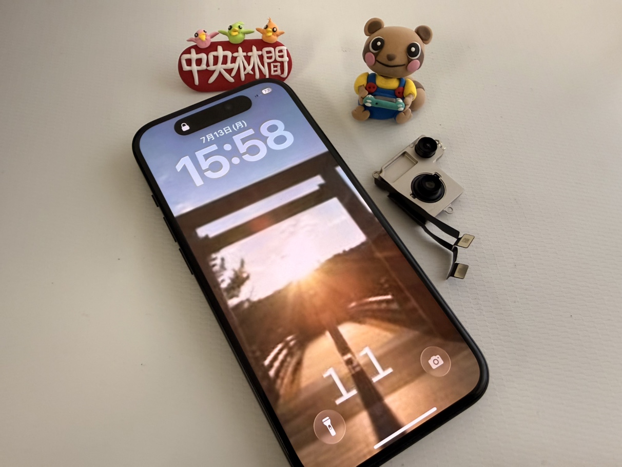 【大和市中央林間】iPhone 15 リアカメラ交換修理｜カメラの不具合もお気軽にご相談ください！