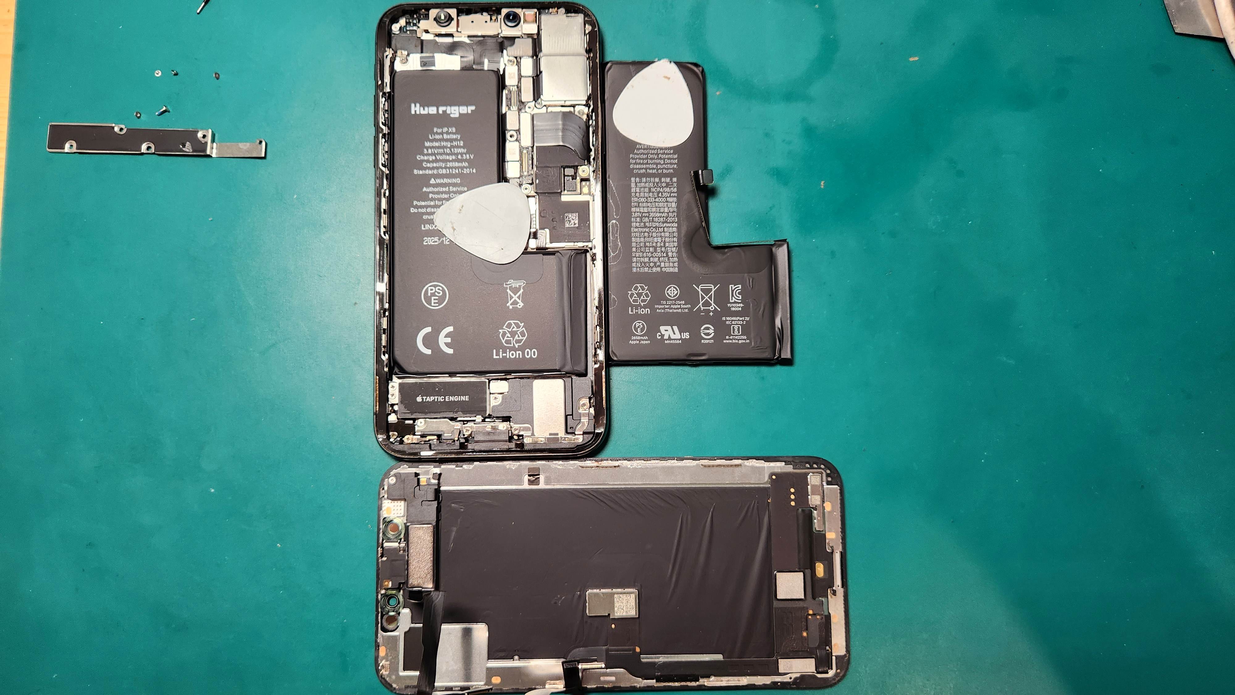 iPhone XSのバッテリー交換なら、「スマホ修理工房　札幌清田東光ストア真栄店」までご相談ください📱✨