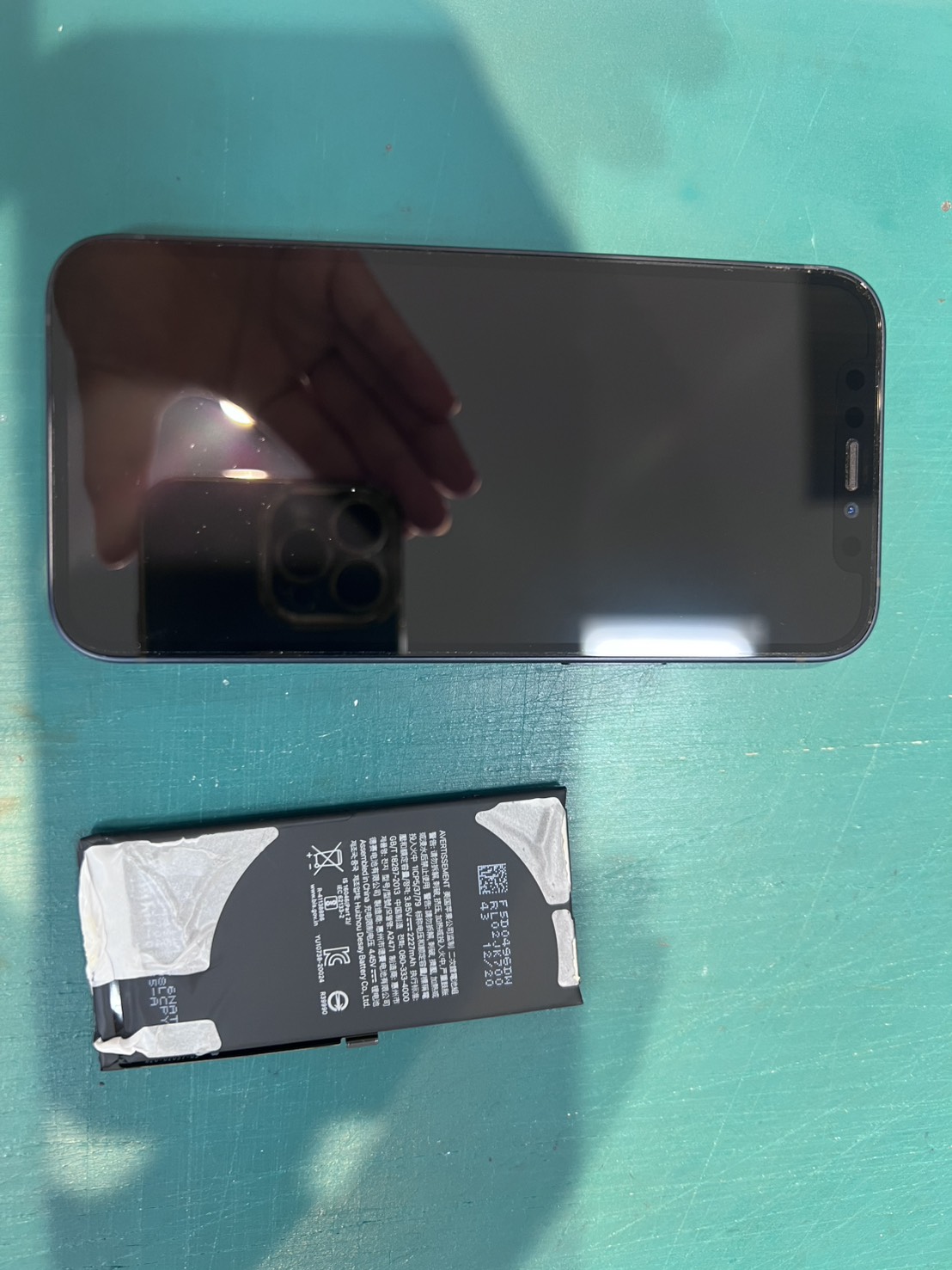 【iPhone12mini】のバッテリー交換の修理を承りました-スマホ修理工房和光市駅北口店-