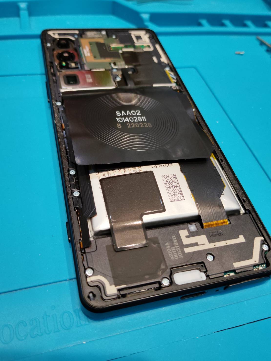 【Xperia10Ⅳ】バッテリーが膨張してしまったら？1時間で修理できます！ -スマホ修理工房浦和パルコ店-