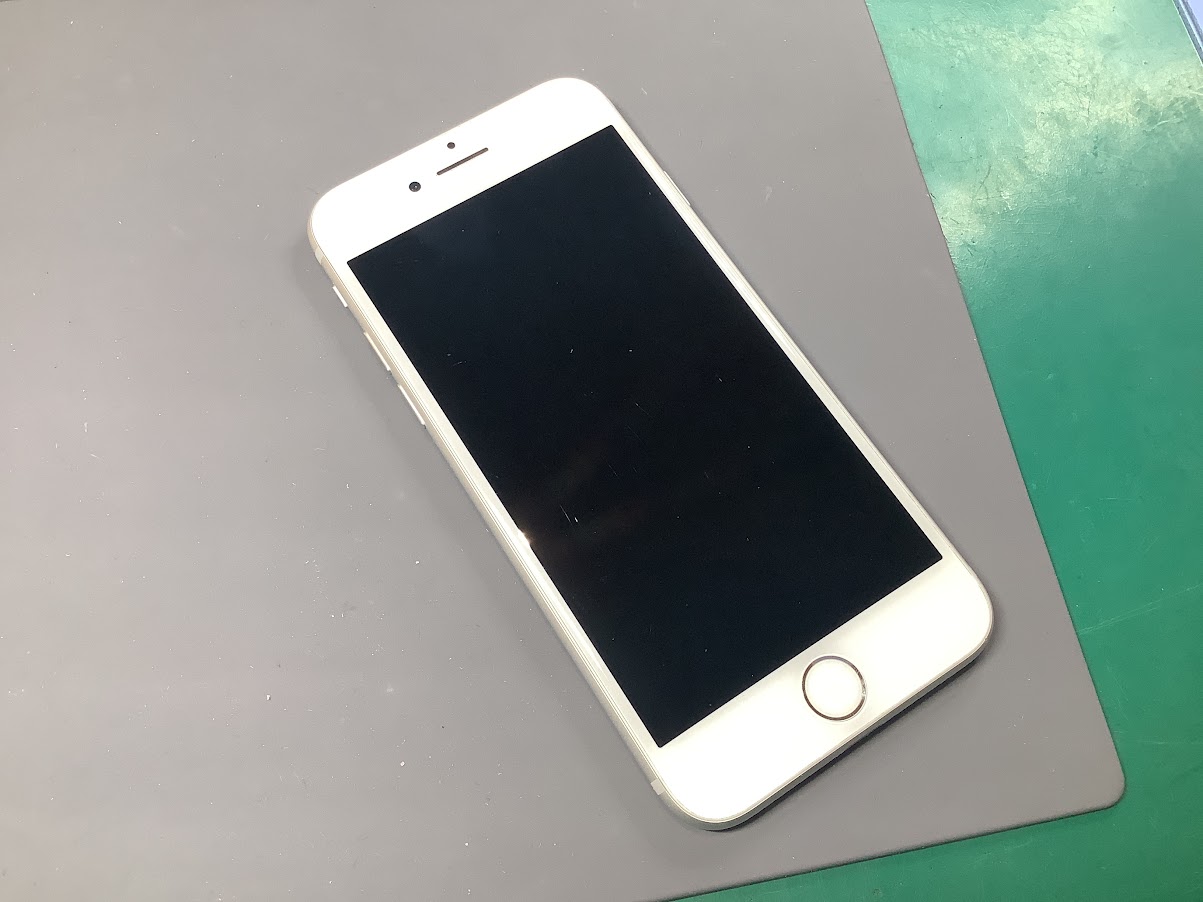 iPhone7の充電口交換ならデータをそのまま・最短即日修理のスマホ修理工房ラザウォーク甲斐双葉店へ