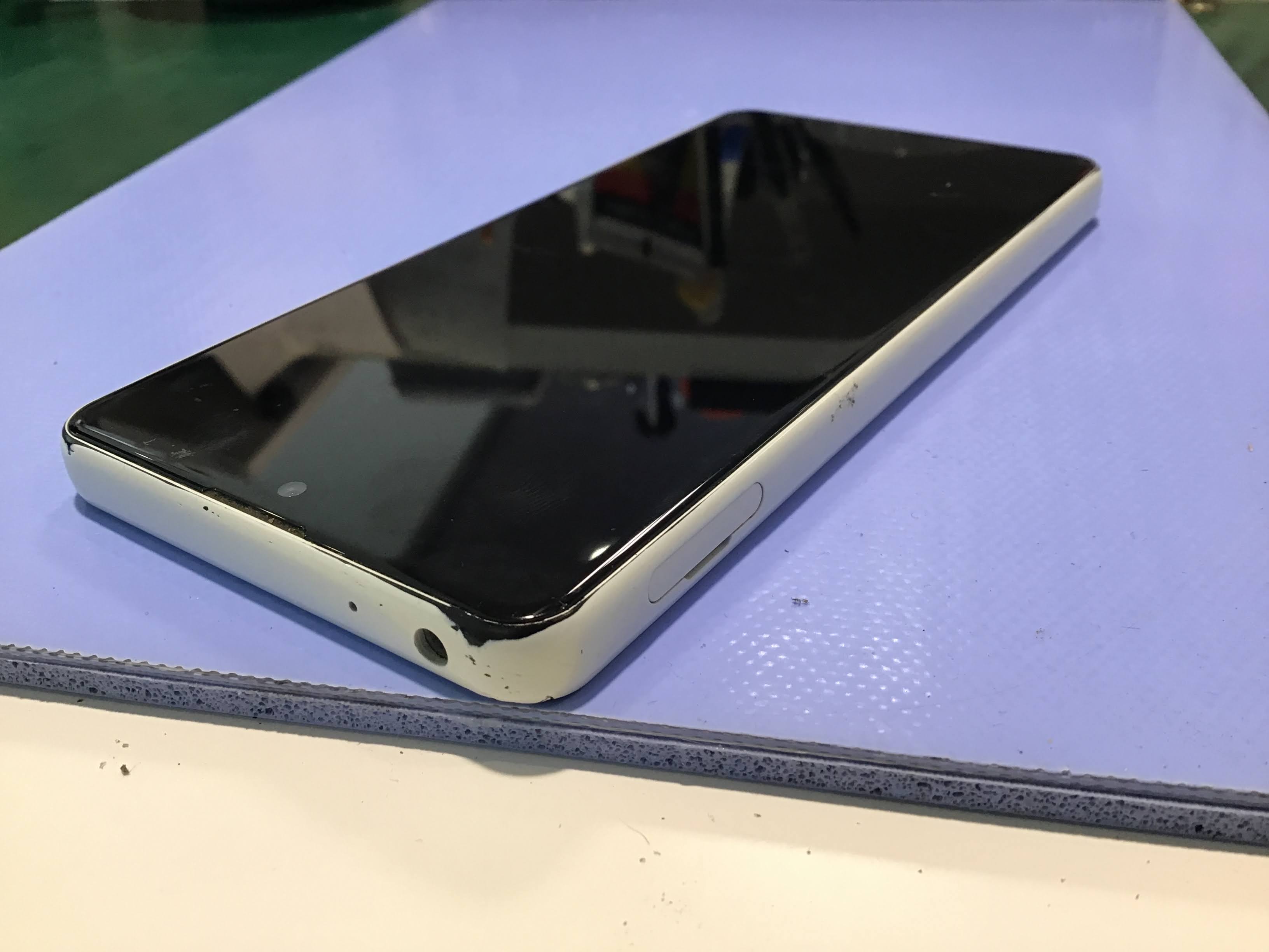 XperiaACEⅡならデータをそのまま・最短即日修理のスマホ修理工房西八王子店にご相談ください！