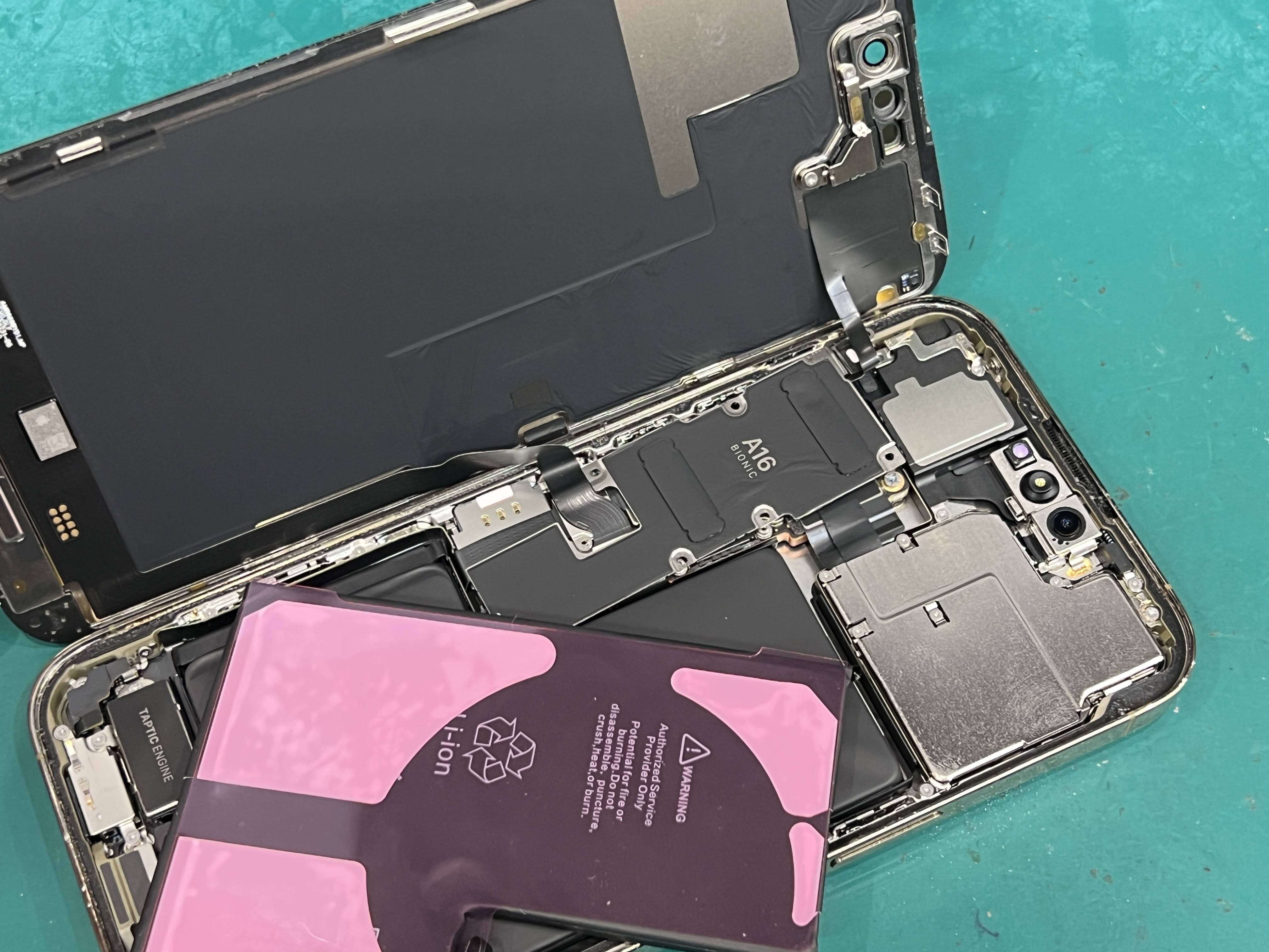 🔋 iPhone14 Pro Max バッテリー交換修理事例｜電池の減りが早い・充電の持ちが悪い症状を改善