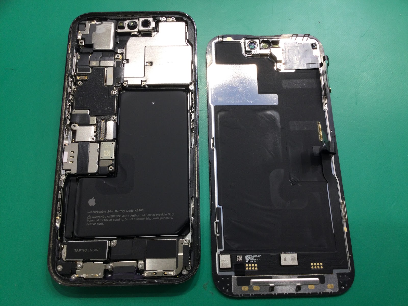 iPhone14proの修理はデータそのまま・最短即日修理のスマホ修理工房中野ブロードウェイ店にご相談ください！！