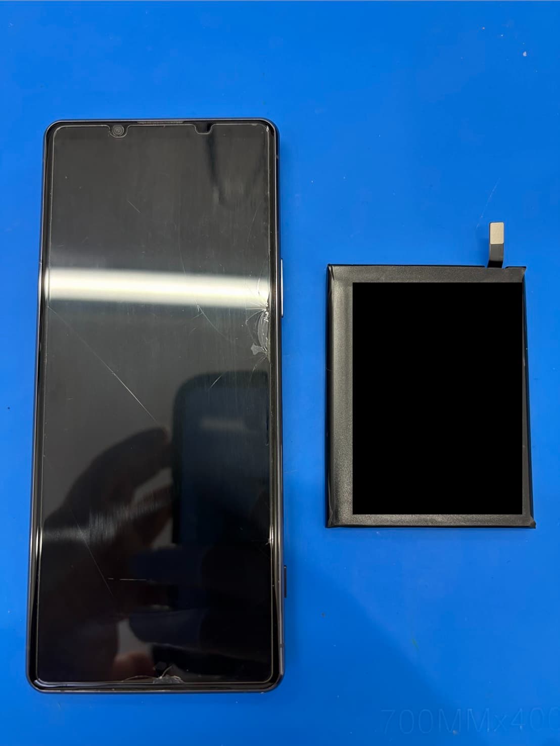 【XPERIA 1Ⅱ】のバッテリー交換対応を承りました。-スマホ修理工房和光駅前店-