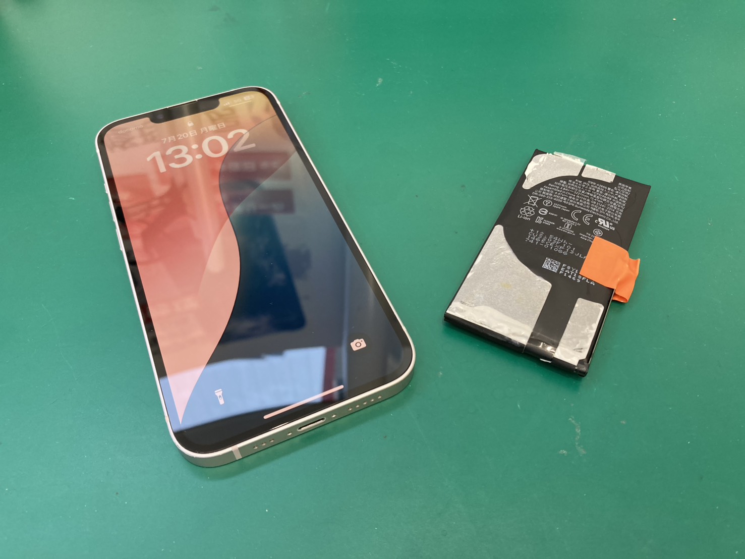 iPhone13（アイフォン13）バッテリーの消耗が早い...バッテリー交換修理【登戸・向ケ丘遊園店】