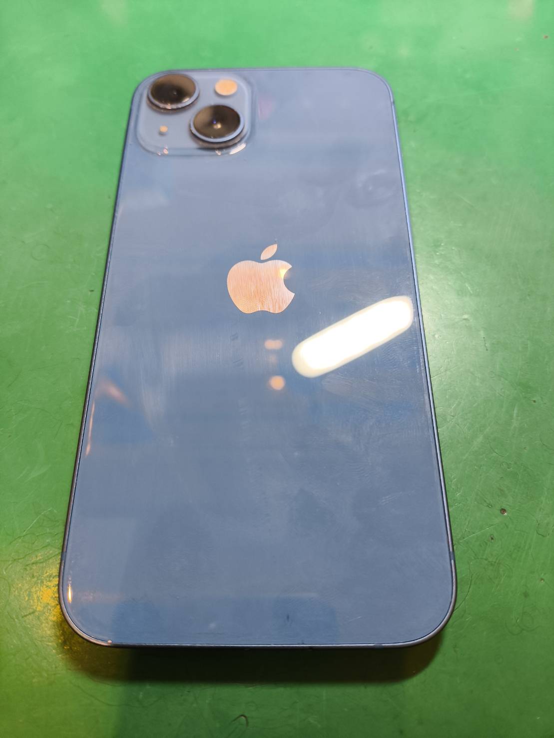 iPhone 14の両面ガラスコーティング！！【スマホ修理工房新百合丘オーパ店】