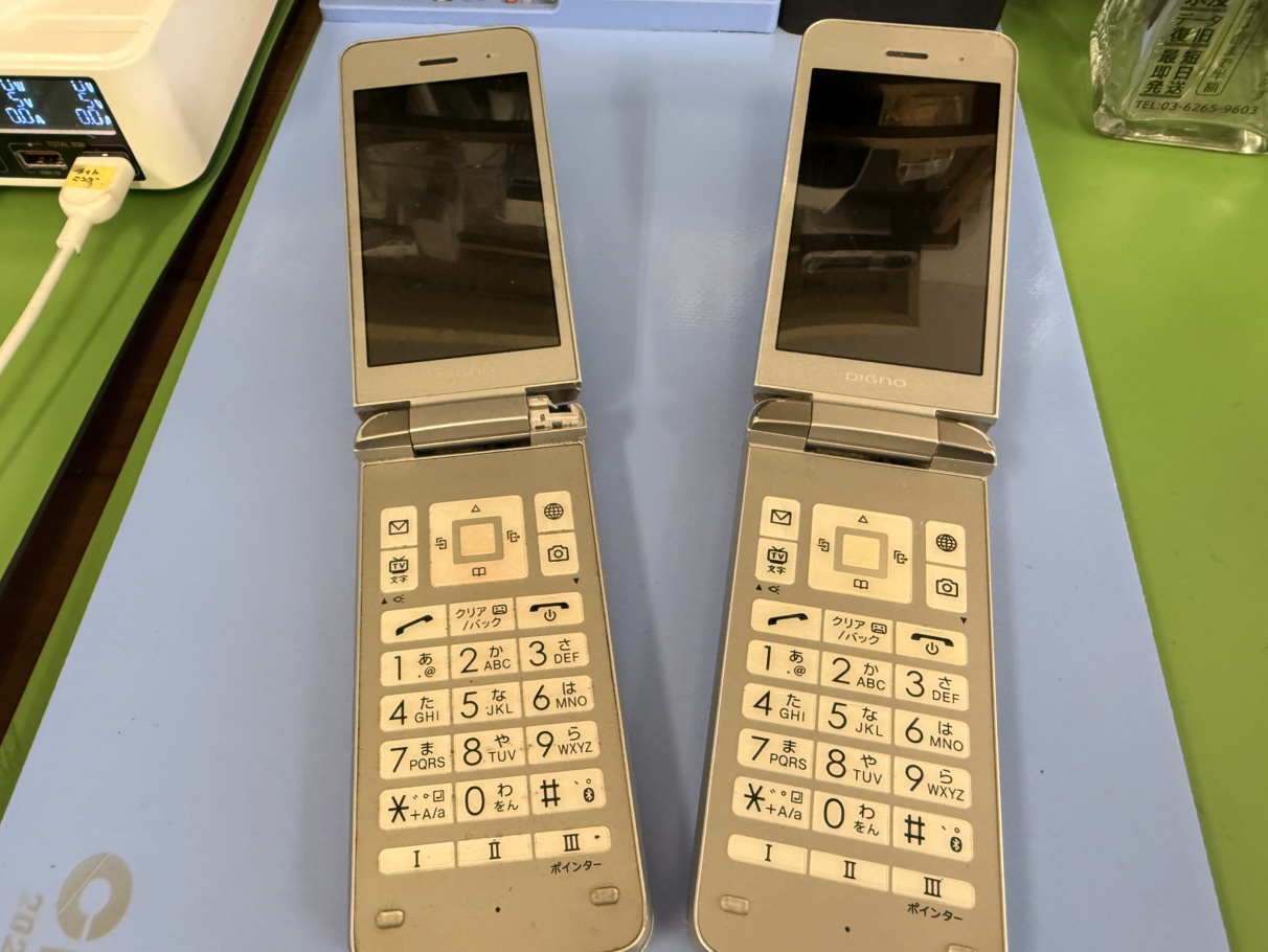 【中央林間】DIGNO ケータイ3の画面修理｜基板を移植して大切なデータもそのまま復旧しました！