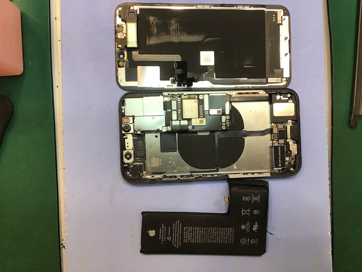 iPhone11Proのバッテリー交換ならデータそのまま修理可能なスマホ修理工房セレオ甲府店へ！