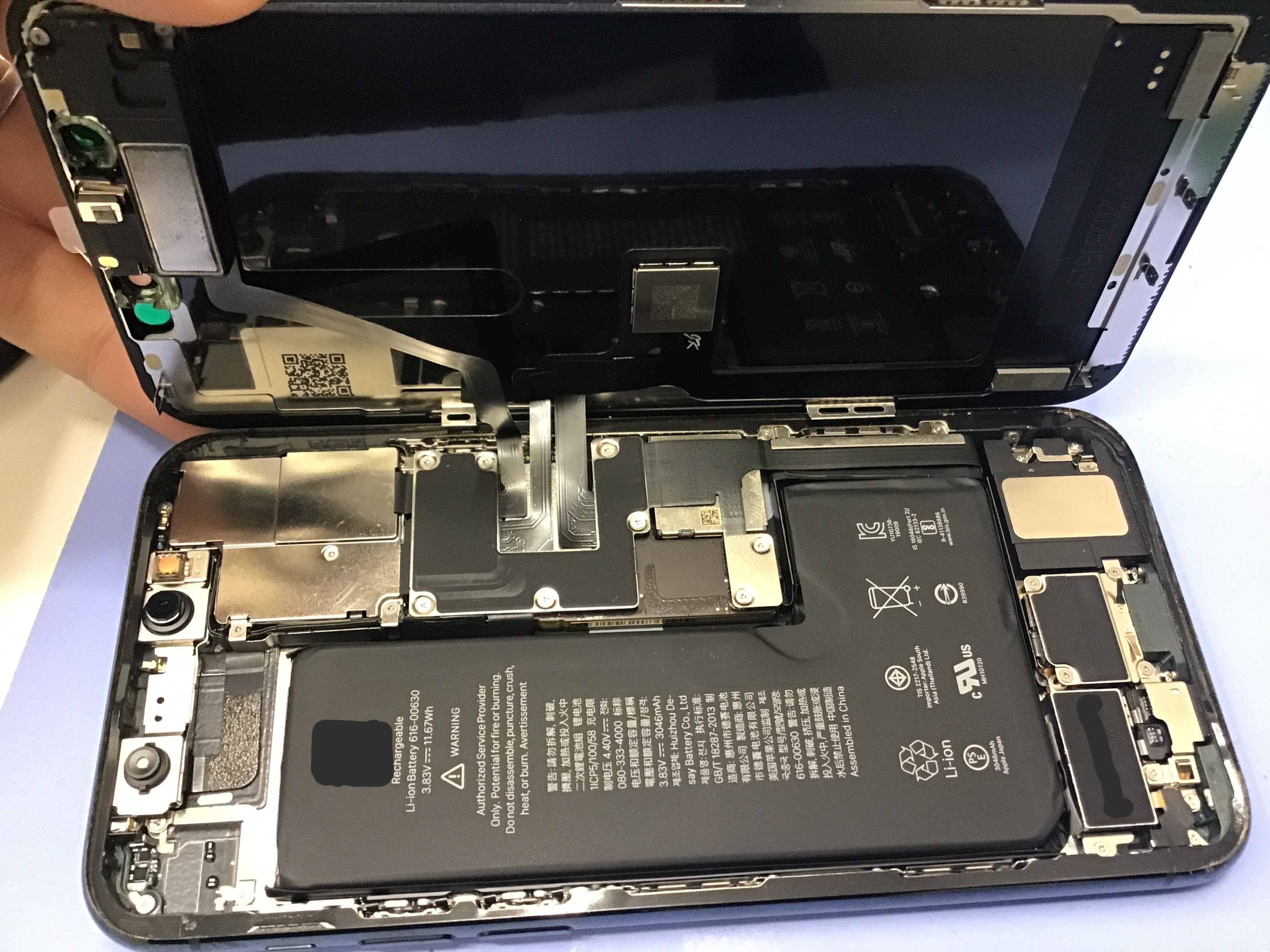 iPhone11Proバッテリー交換！スマホ修理工房八王子オクトーレ店にご相談ください！
