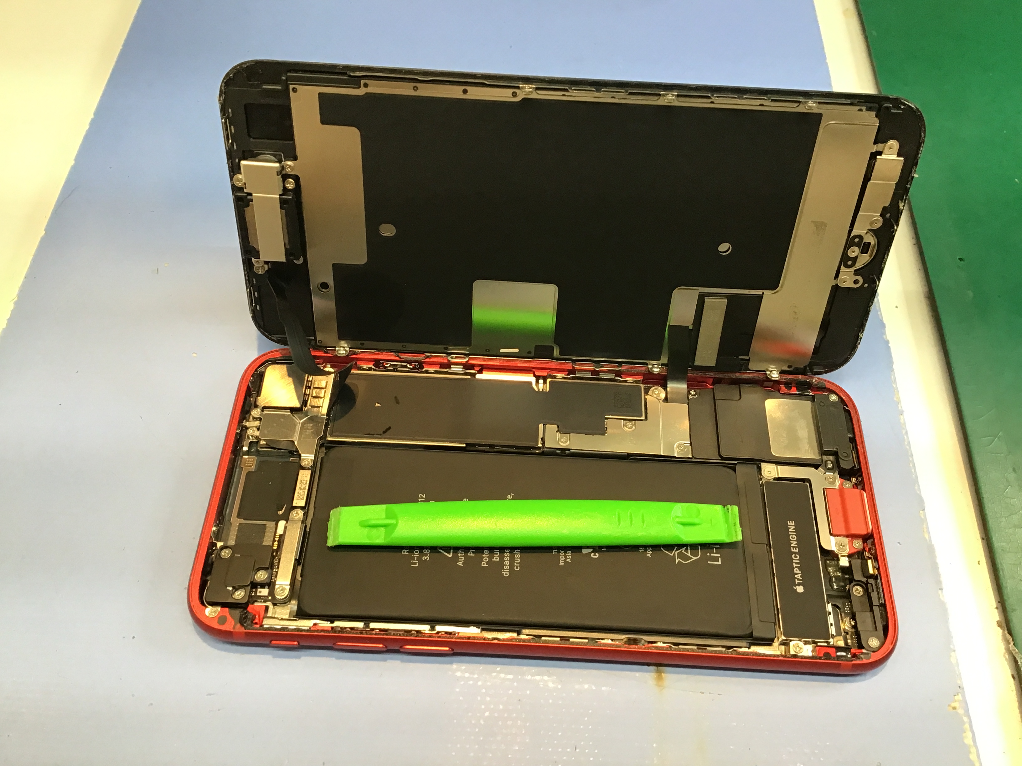 スマホのバッテリー交換は、データそのまま・即日修理のスマホ修理工房京王聖蹟桜ヶ丘ショッピングセンターB館店へ！