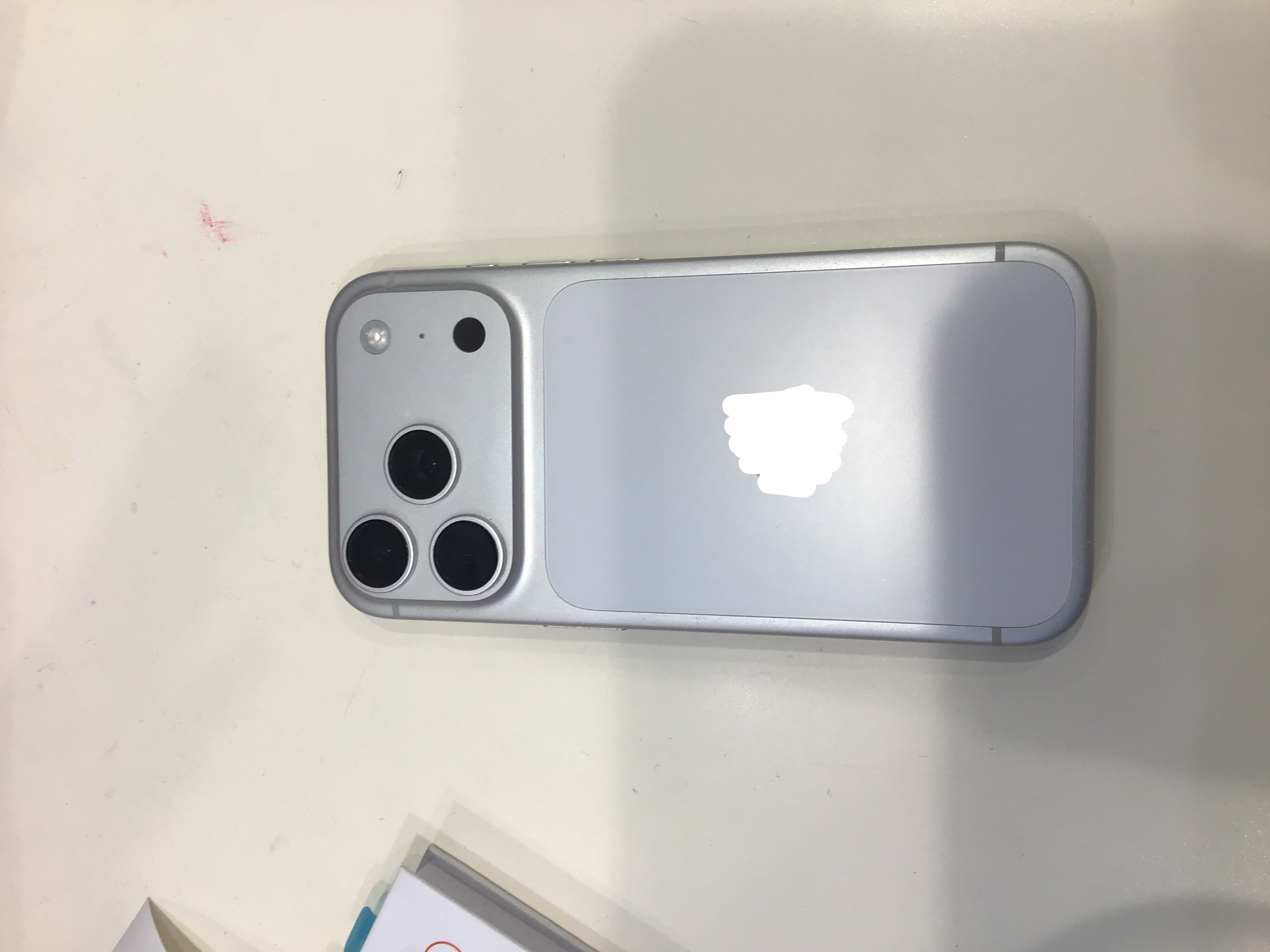 スマートフォンの修理ならおまかせください