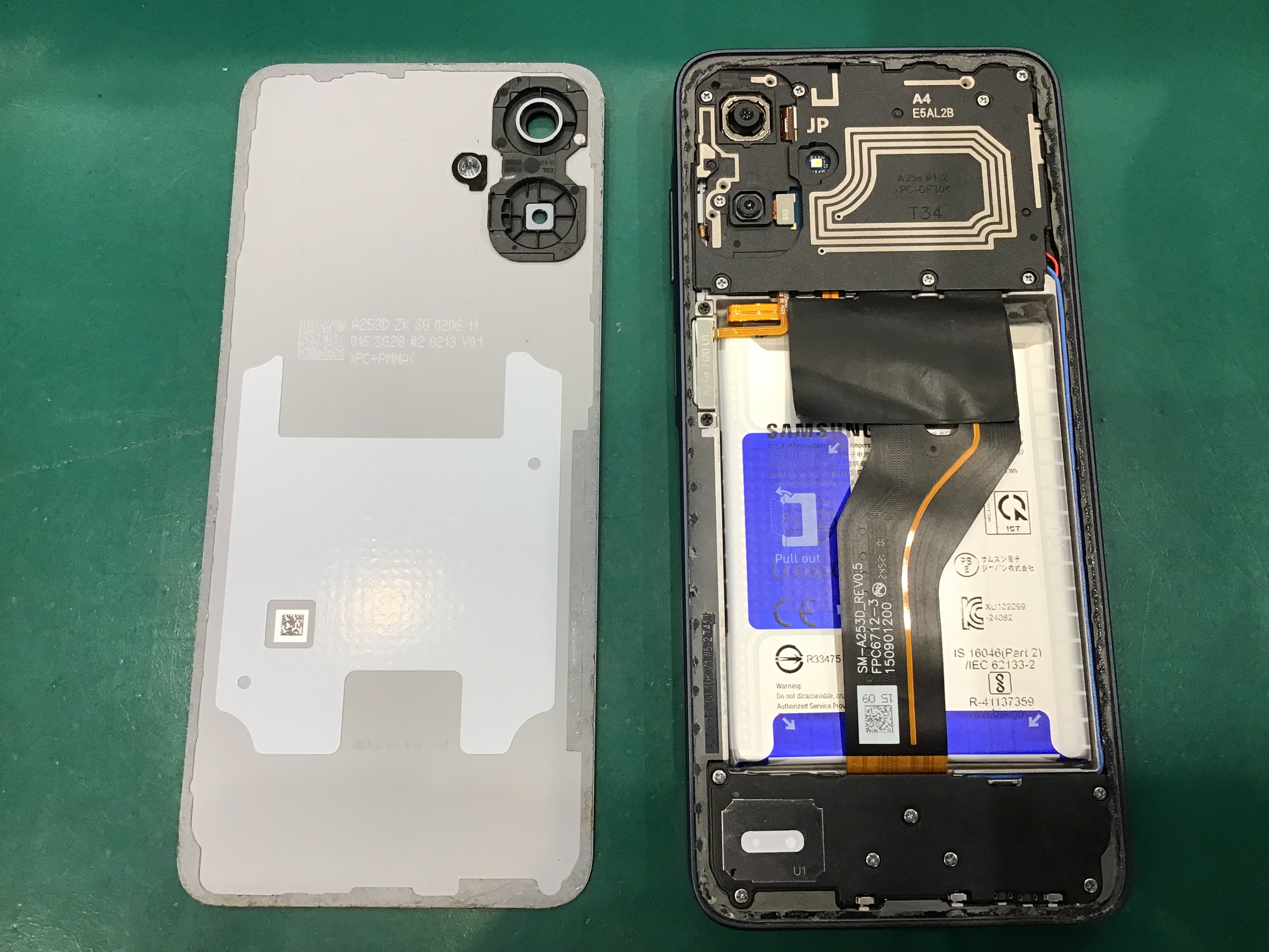 GalaxyA25の修理を行いました