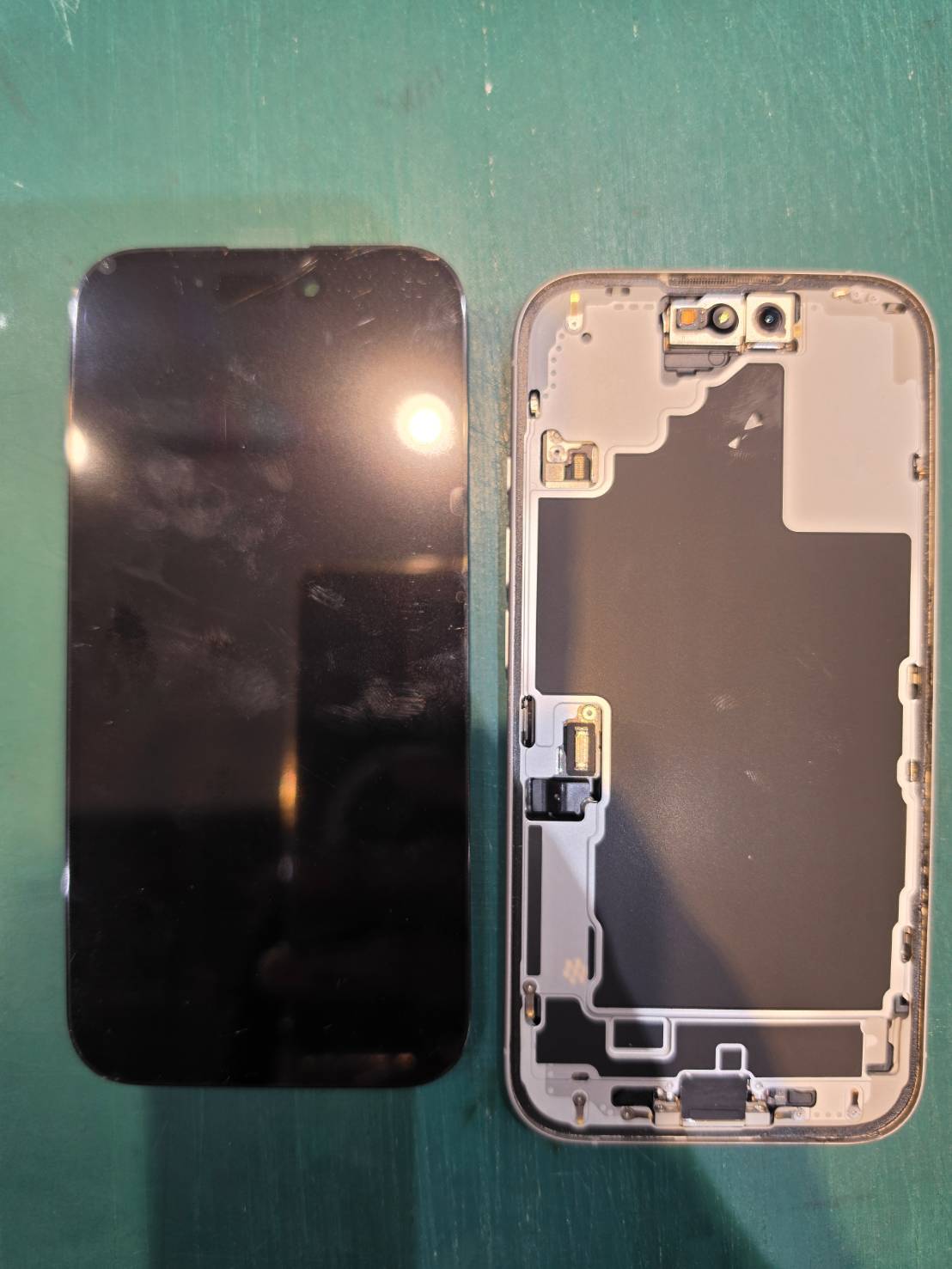 狭山市、川越市、入間市で iPhone16 の画面修理ならスマホ修理工房新狭山店まで！