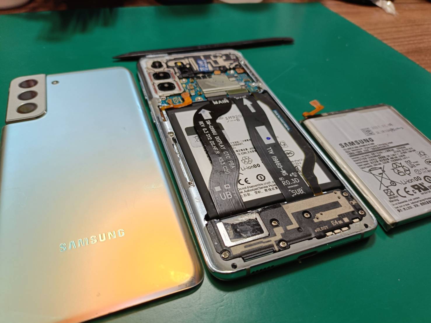 Galaxy S21+のバッテリー交換を承りました