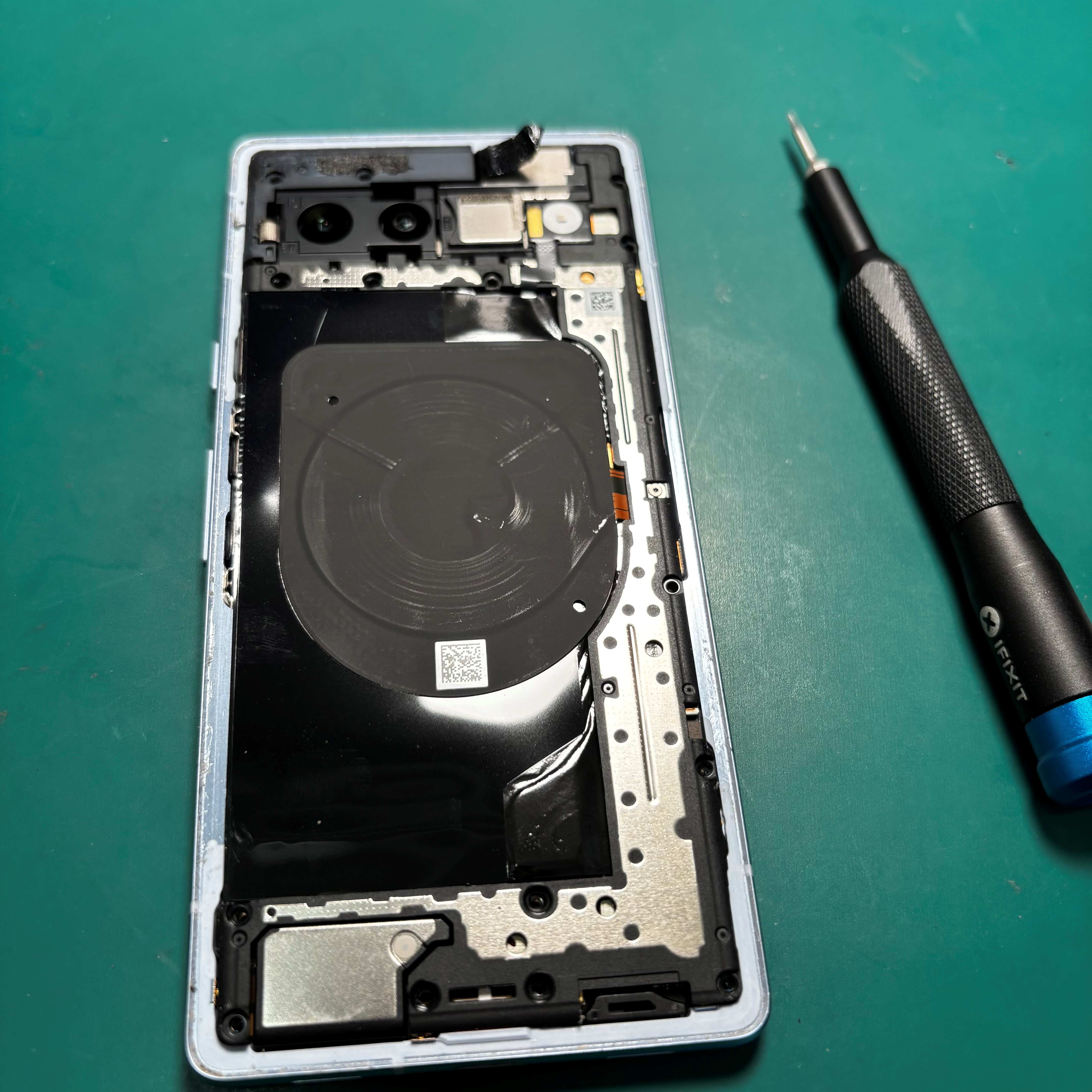 Pixel 7aのクリーニングなら、「スマホ修理工房　札幌清田東光ストア真栄店」までご相談ください📱✨