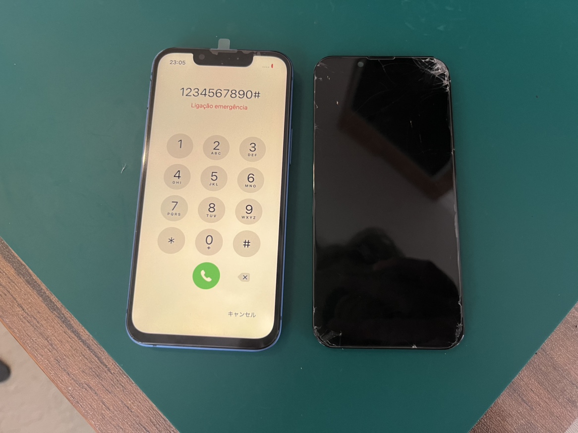 【iPhone 13 mini 液晶画面交換】即日修理対応しております！