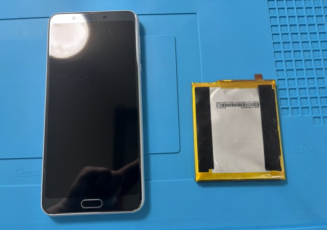 神戸市からお越しのお客様よりAQUOS sense3plusのバッテリー交換をご依頼いただきました！