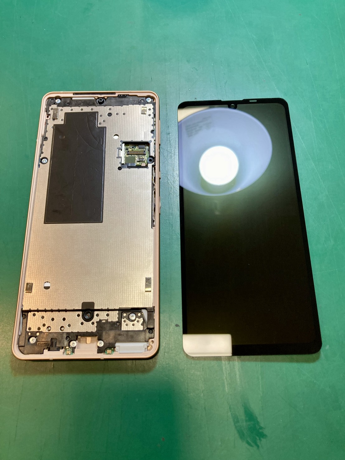 AQUOS sense6の画面交換をしました！-スマホ修理工房北朝霞店-