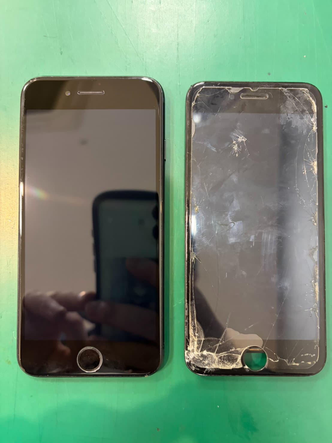 【iPhone SE3】の画面パネル交換の修理を承りました-スマホ修理工房和光市駅北口店-