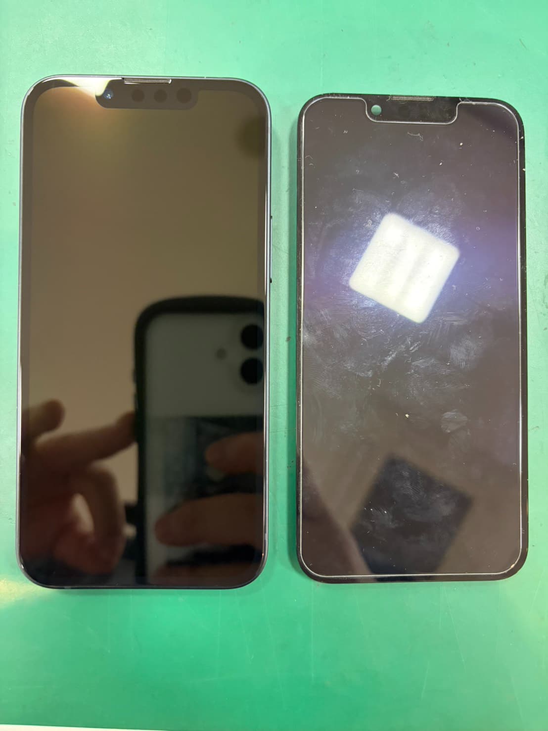 【iPhone 13mini】の画面パネル交換の修理を承りました-スマホ修理工房和光市駅北口店-