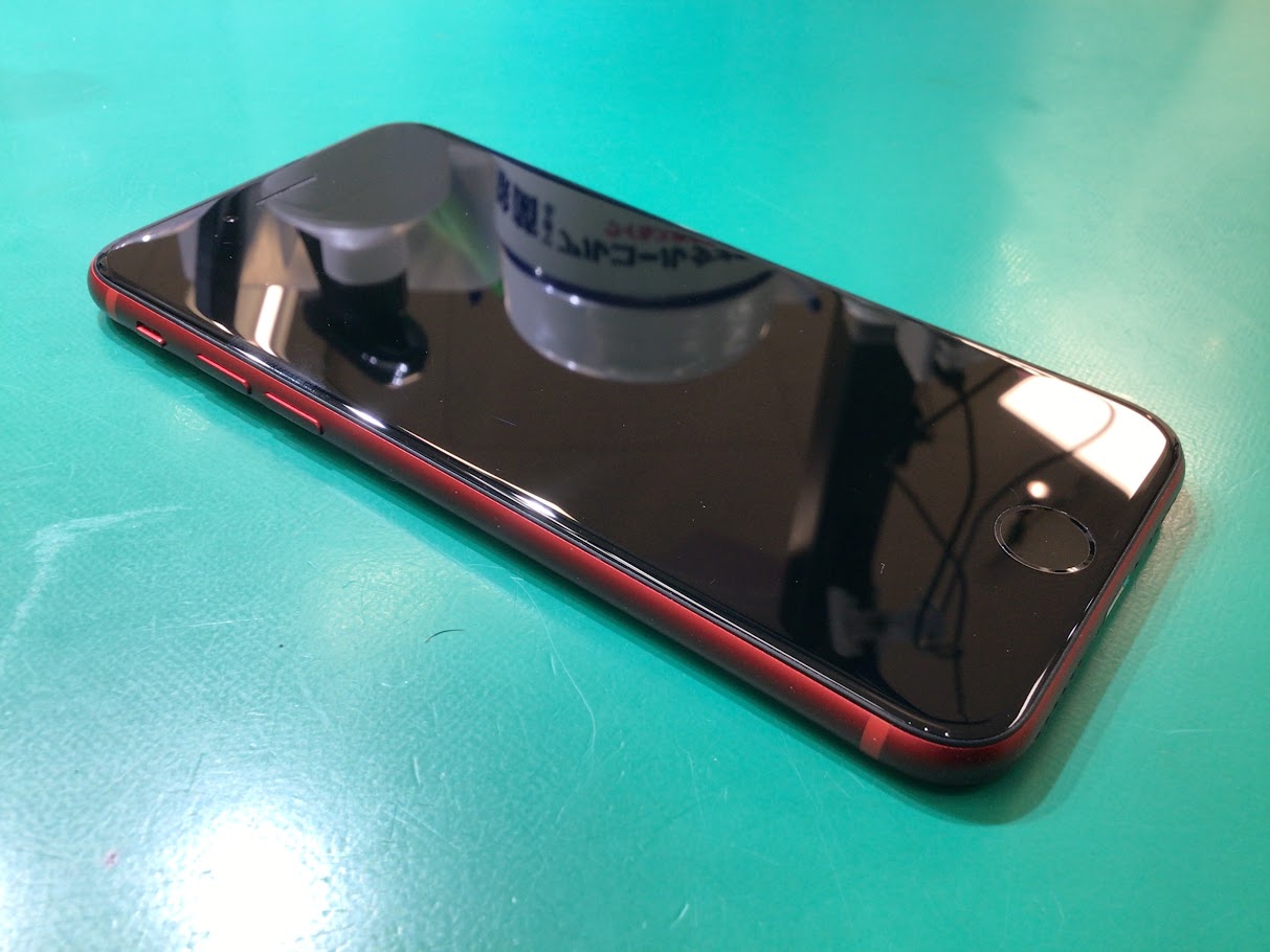 音は鳴るのに画面が真っ暗？そんなときはスマホ修理工房二俣川店へ！