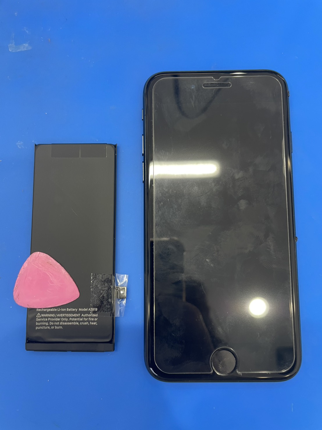 iPhoneSE3のバッテリー交換の修理を承りました-スマホ修理工房北朝霞店-