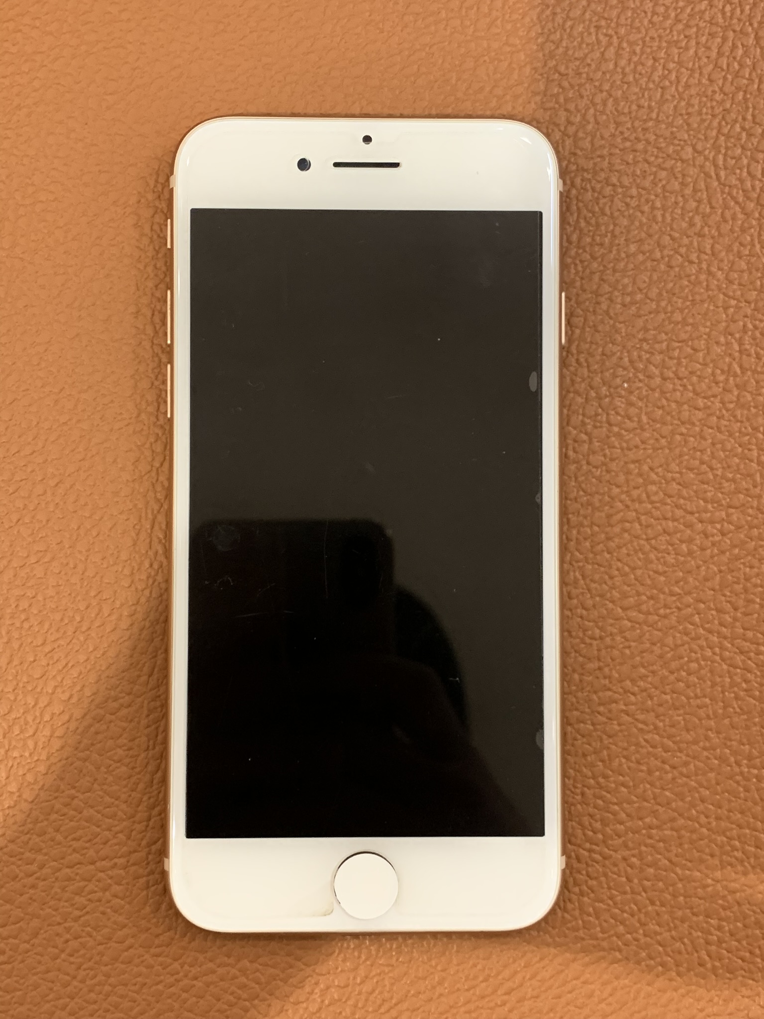 バッテリーの減りが早いiPhone8（アイフォン）バッテリー交換を承りました！