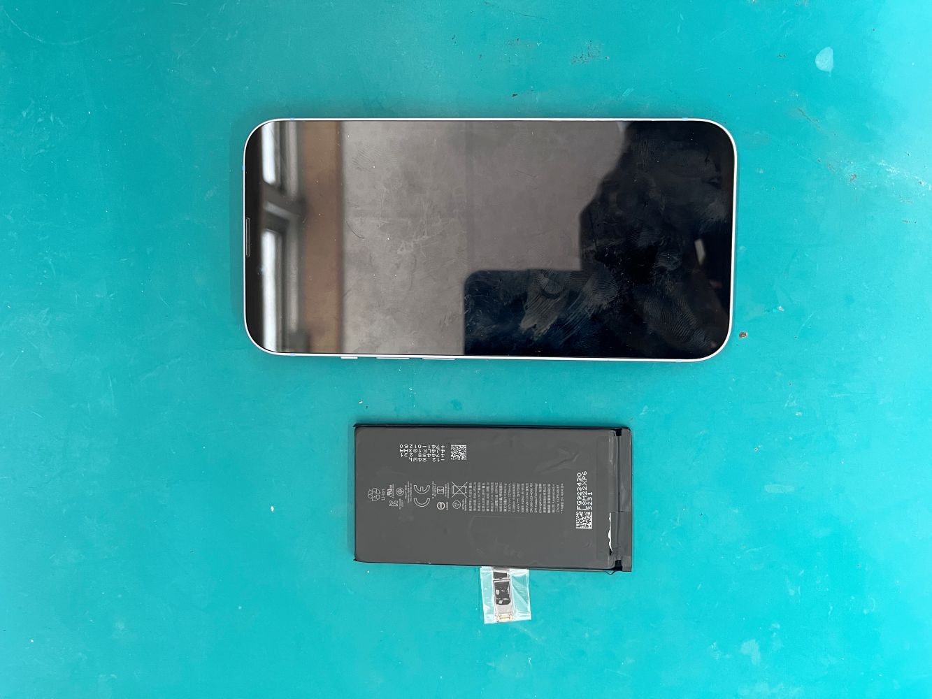 スマホ修理工房オープン、5台目修理完了！