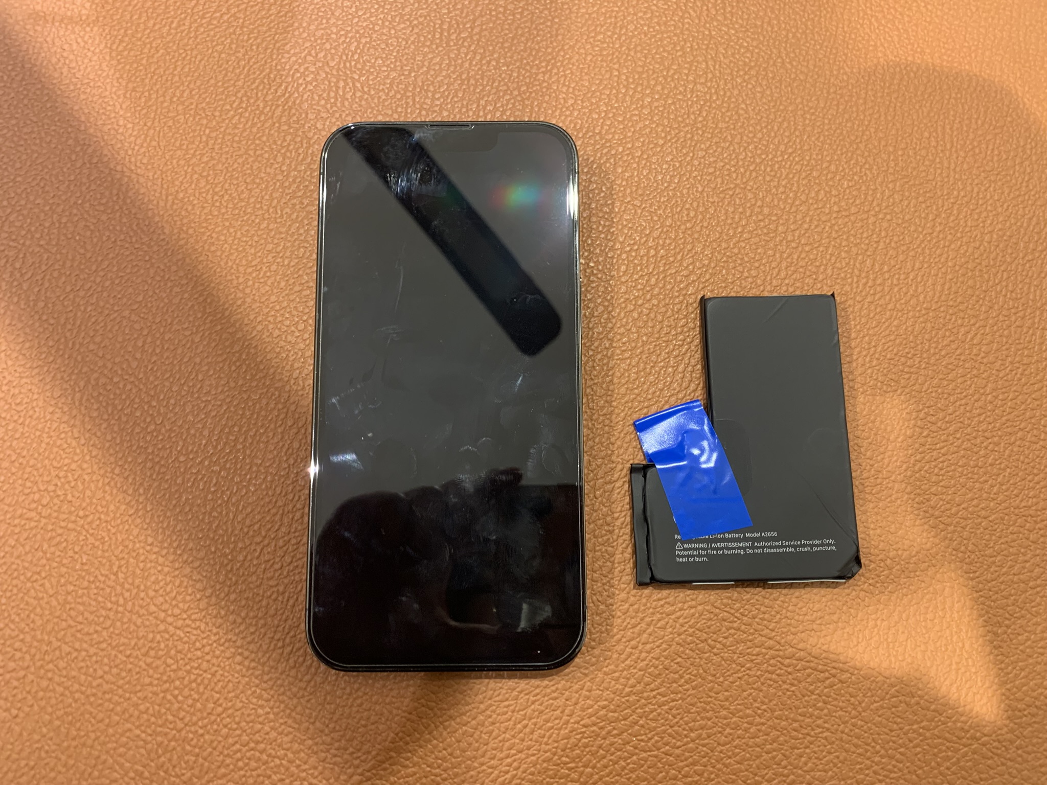バッテリーの減りが早いiPhone13Pro（アイフォン）のバッテリー交換承りました！！