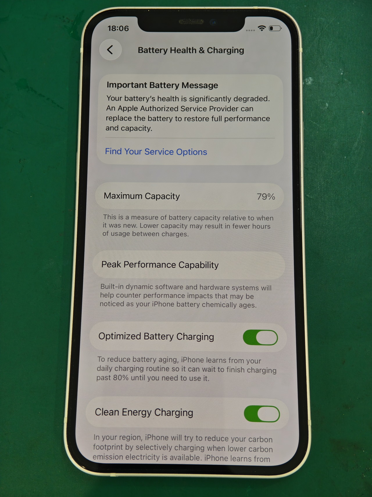 iPhone12バッテリー交換|最短60分で完了します