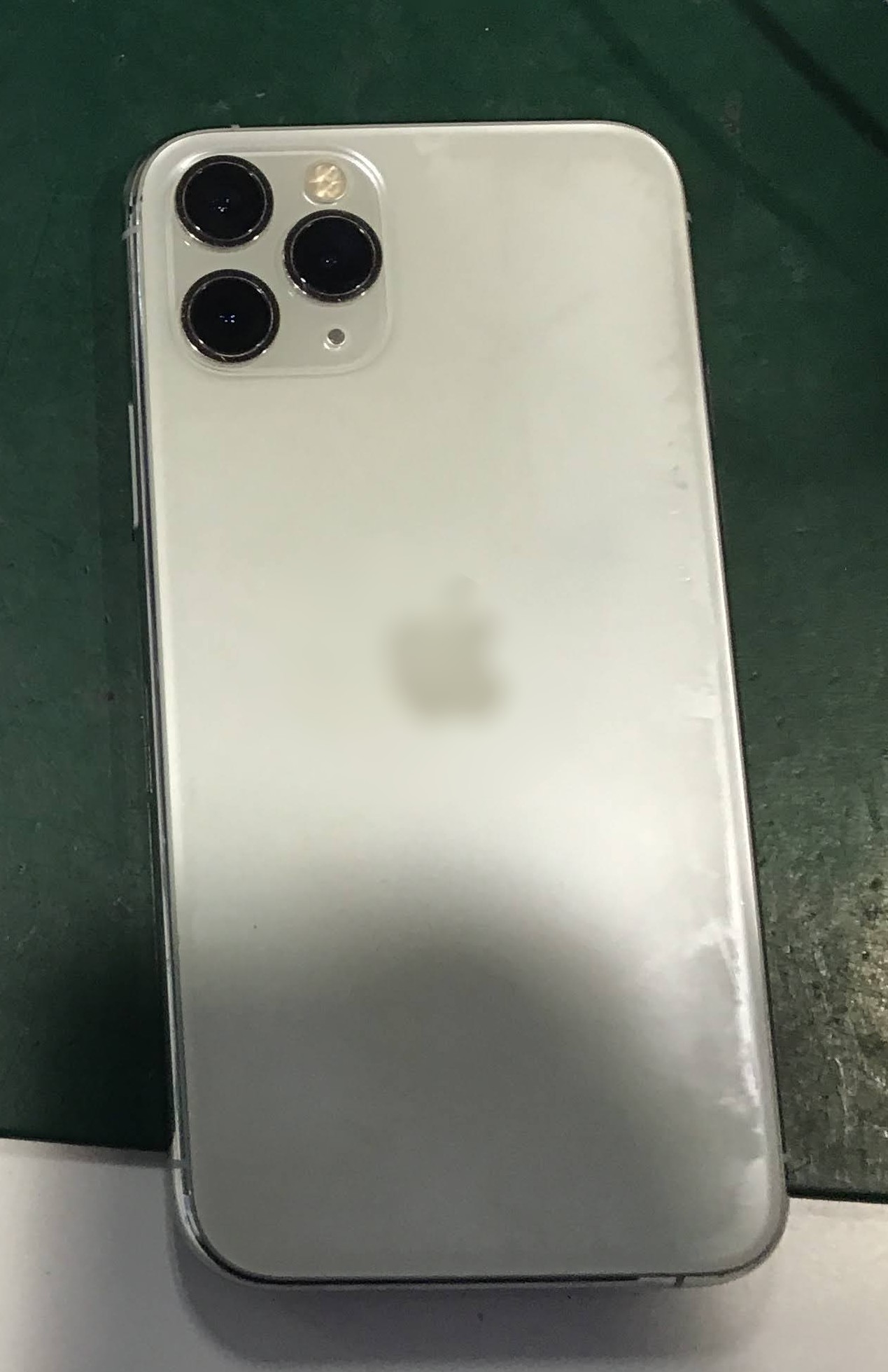 【iPhone11Pro】バッテリー交換をさせていただきました｜スマホ修理工房 秋津店