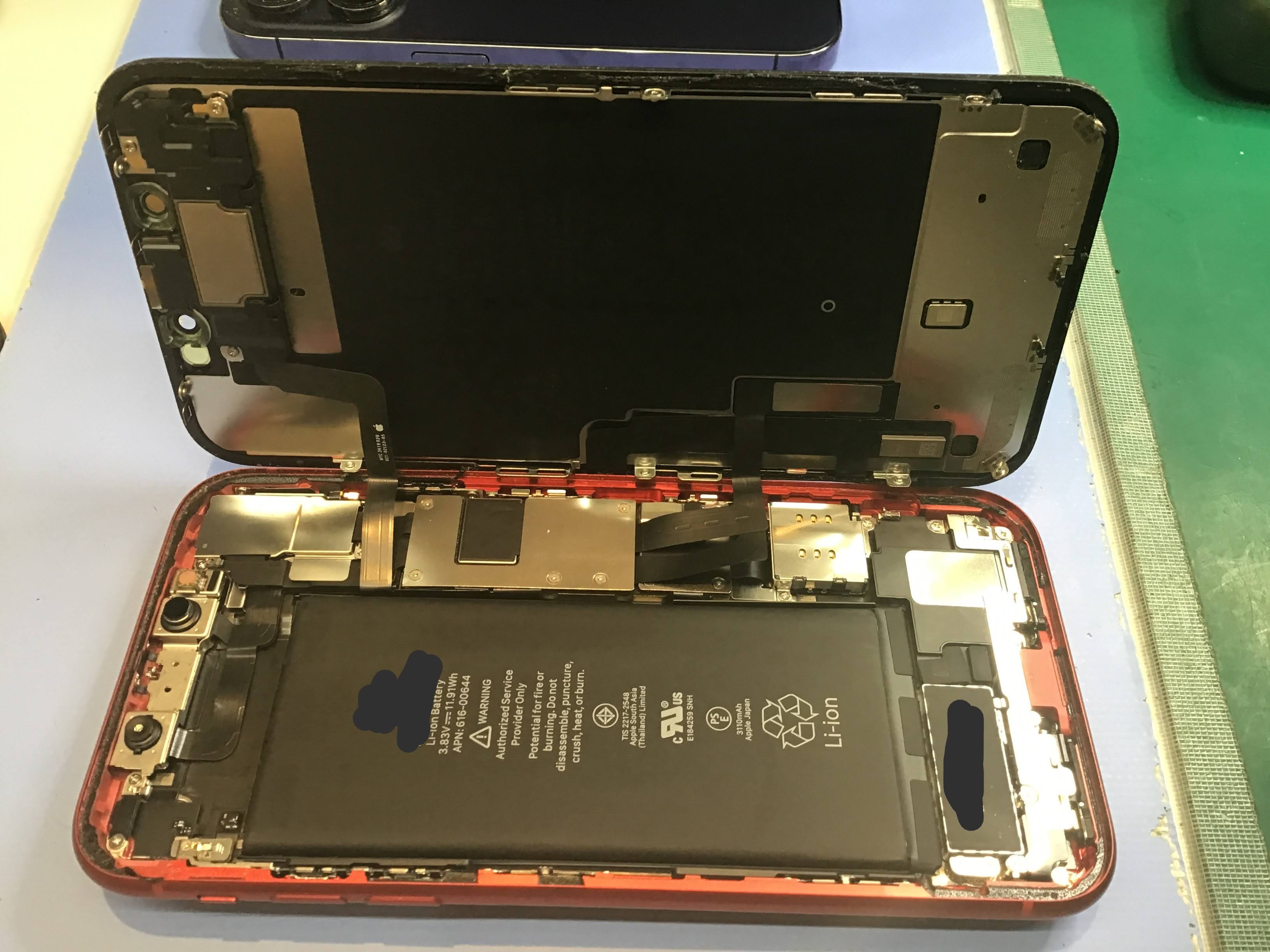 iPhone11のバッテリー交換は、データそのまま・即日修理のスマホ修理