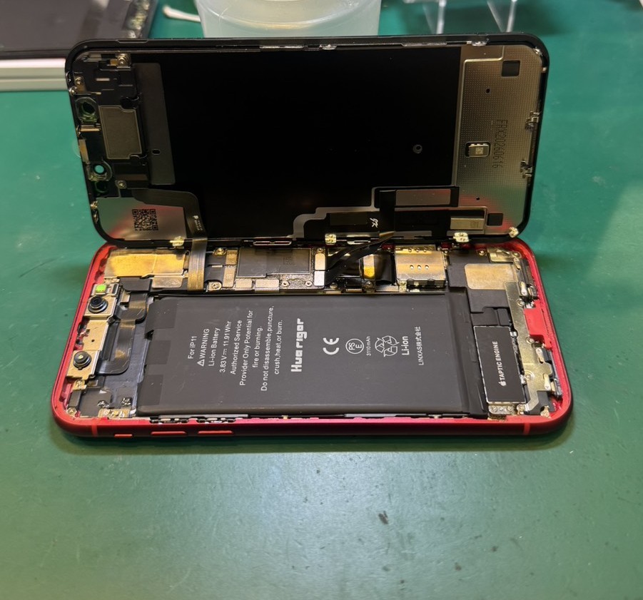 一度も交換していないiPhone11のバッテリー交換を行いました！【スマホ修理工房荻窪タウンセブン店】