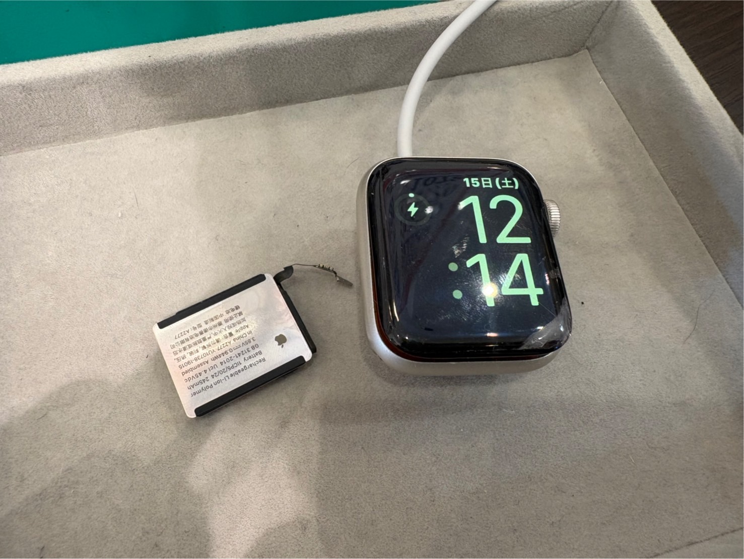 AppleWatchSE2のバッテリー交換をさせていただきました【スマホ修理工房新百合丘オーパ店】