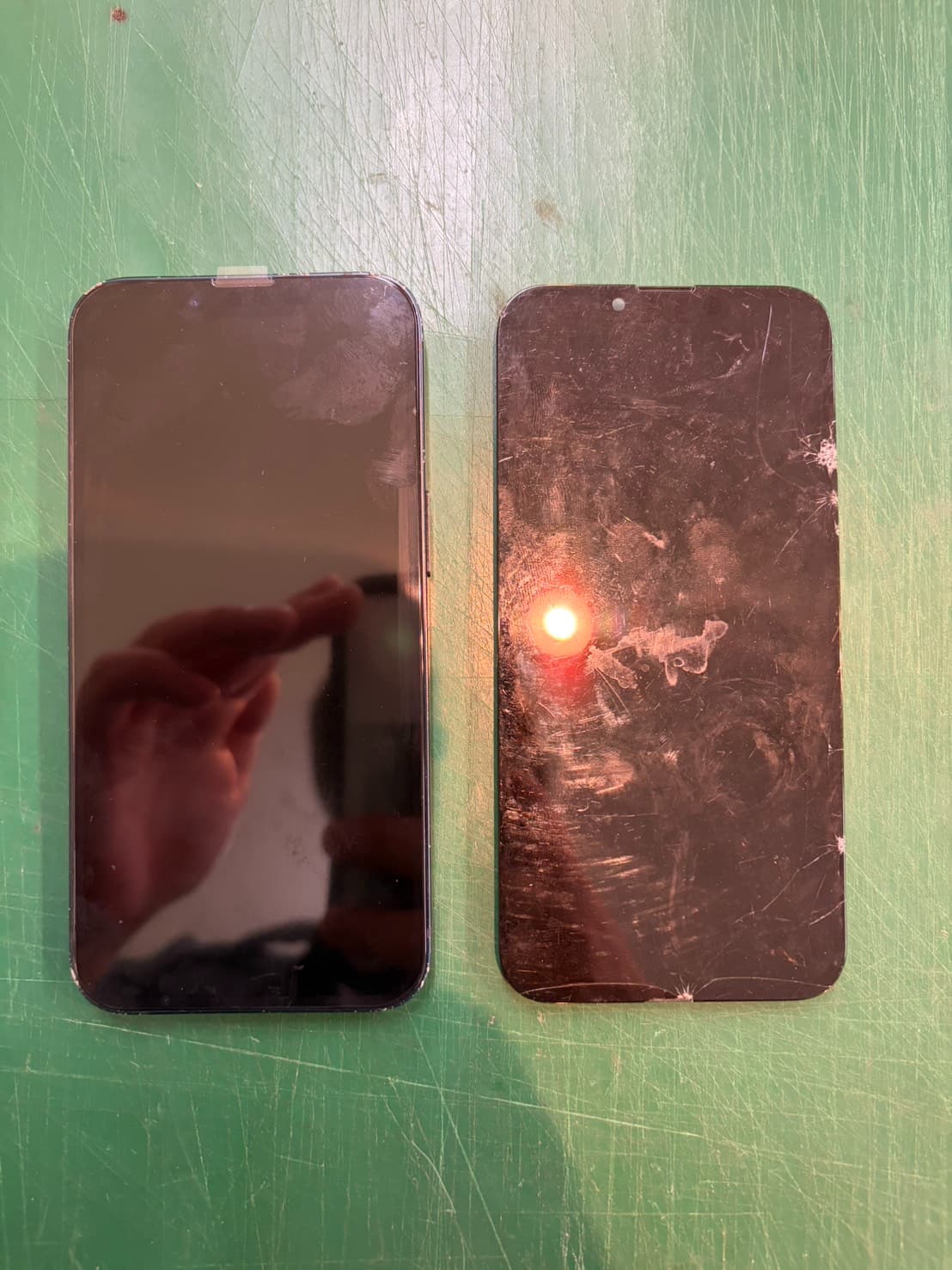 【iPhone 13】の画面パネル交換の修理を承りました-スマホ修理工房和光市駅北口店-