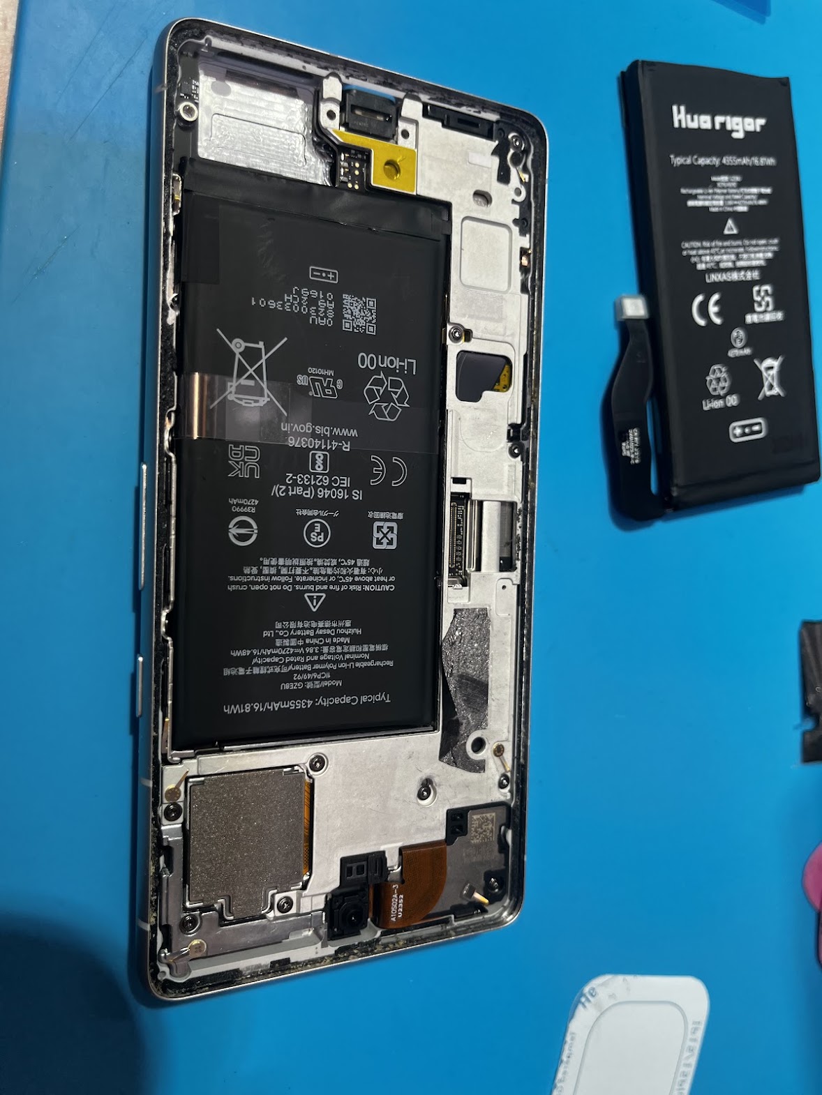 iPhone14(アイフォン14)バッテリー交換修理【スマホ修理工房札幌店】