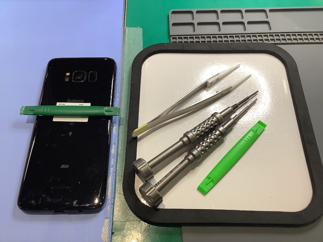 GalaxyS8の画面交換ならデータをそのまま・最短即日修理のスマホ修理工房ラザウォーク甲斐双葉店へ