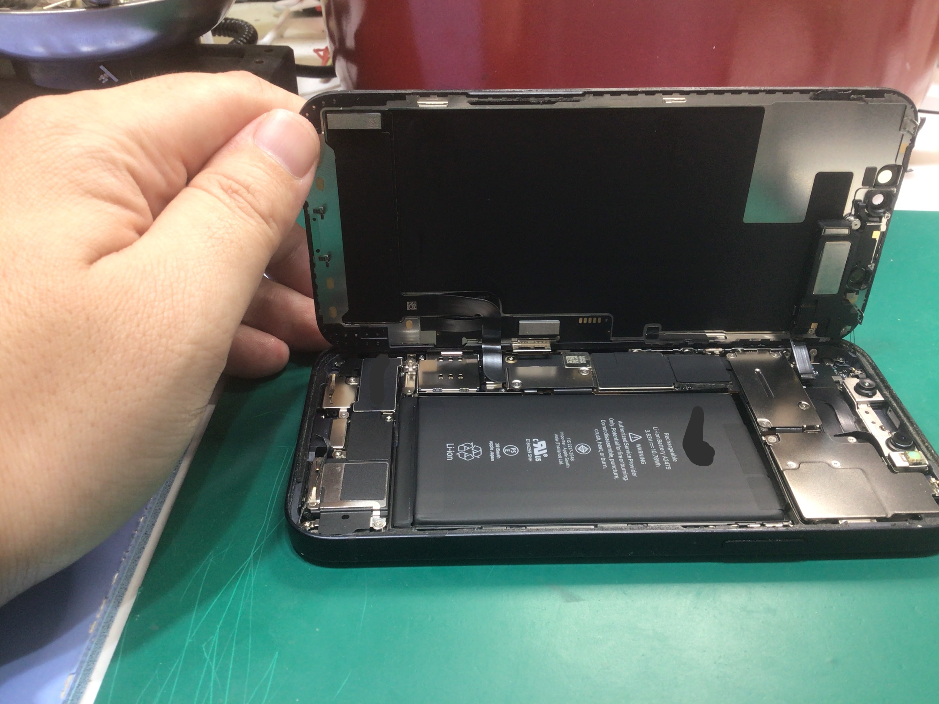 【イーアス高尾】iPhone　のバッテリー交換（データそのまま！）｜電池がすぐ減る症状を最短60分で改善
