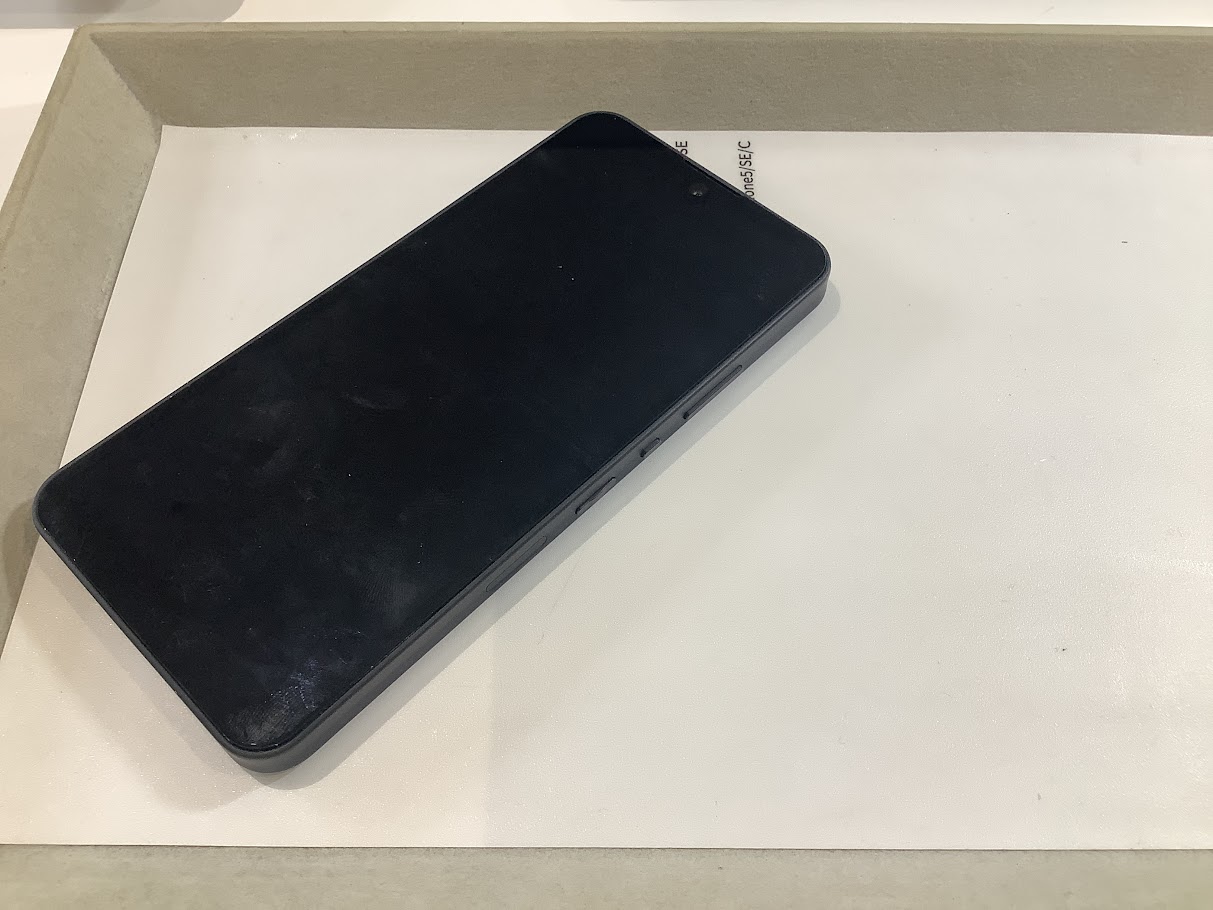 AQUOSwish2のバッテリー交換ならデータをそのまま・最短即日修理のスマホ修理工房海老名ビナウォーク店へ