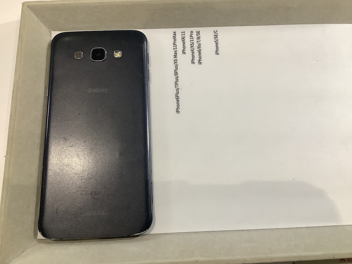 GalaxyA8のバッテリー交換ならデータをそのまま・最短即日修理のスマホ修理工房グランデュオ蒲田店へ