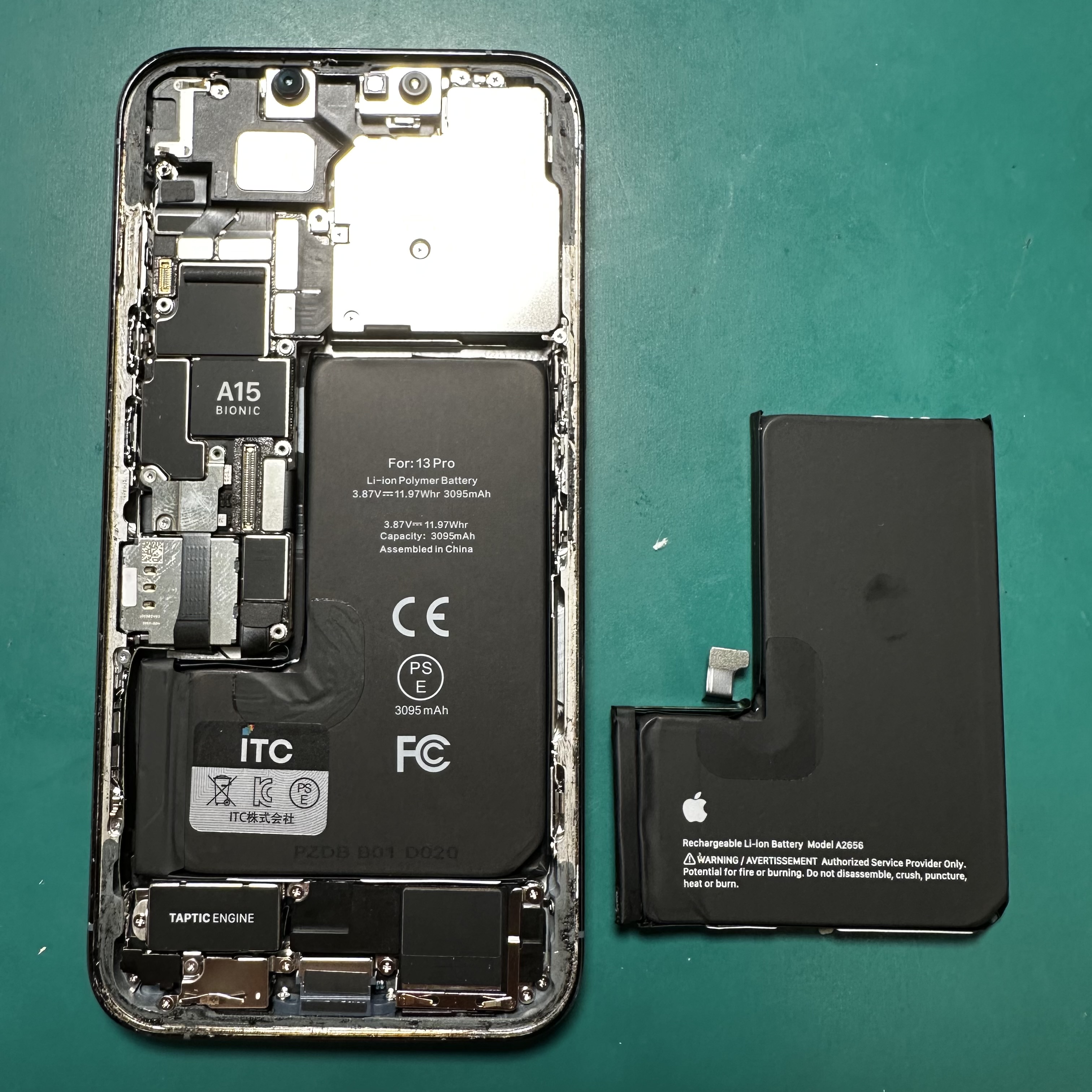 iPhone13 Pro（アイフォン13プロ）のバッテリー交換は「スマホ修理工房　札幌清田東光ストア真栄店」まで📱✨