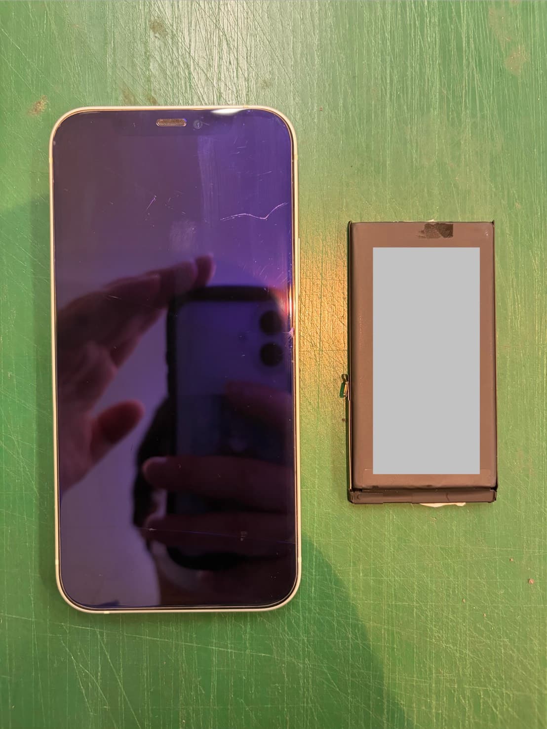 【iPhone 12】のバッテリー交換の修理を承りました-スマホ修理工房和光市駅北口店-