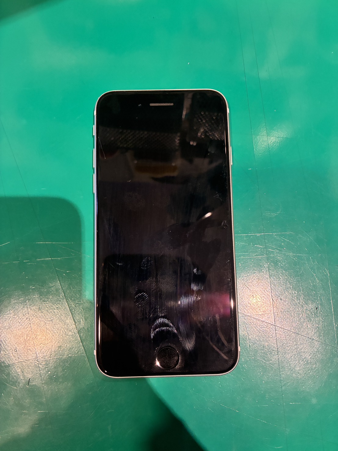 SE2のバッテリー交換をしました！【スマホ修理工房 調布パルコ店】