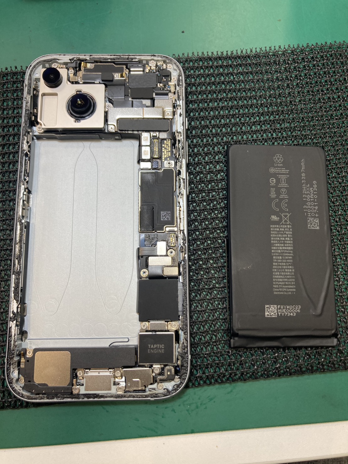 ふじみ野市、川越市、所沢市でiPhone15のバッテリー交換なら【スマホ修理工房イオン大井店】にお任せください！